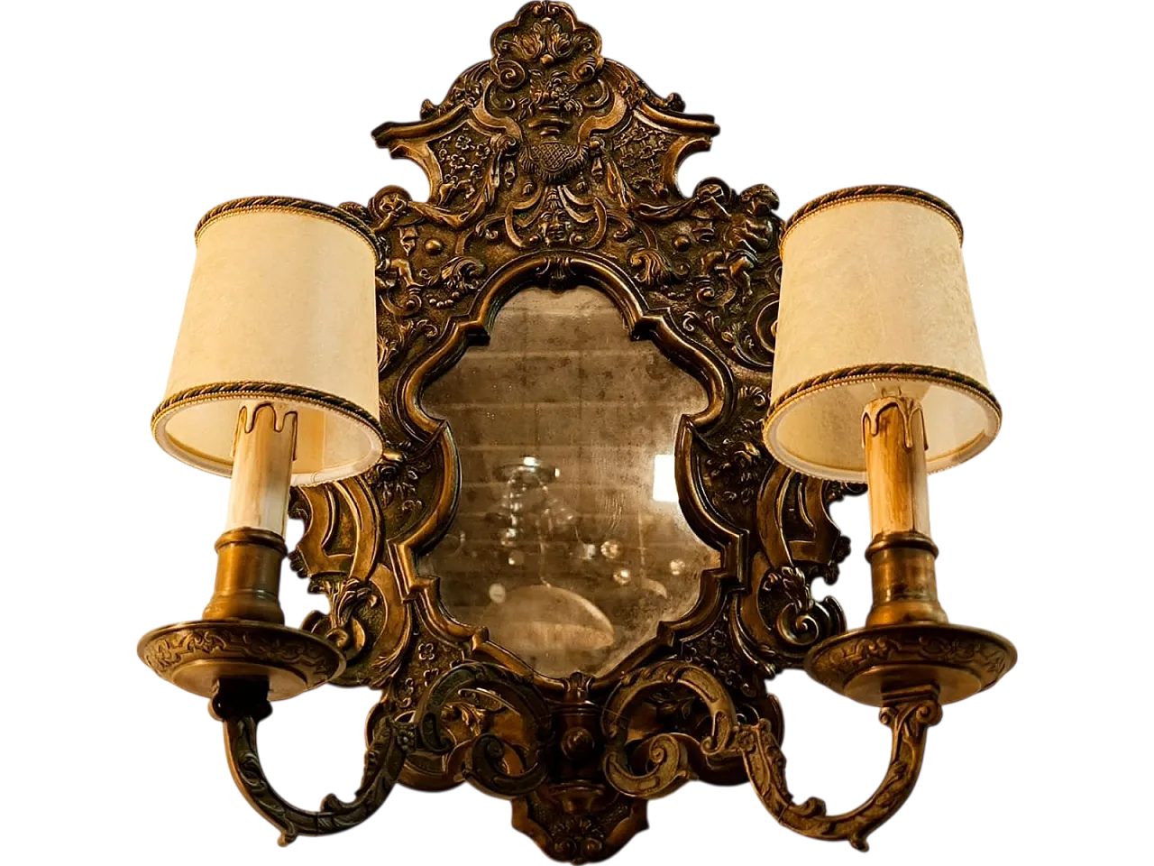 Wall sconce with central mirror and parchment lampshades, 1940s 23