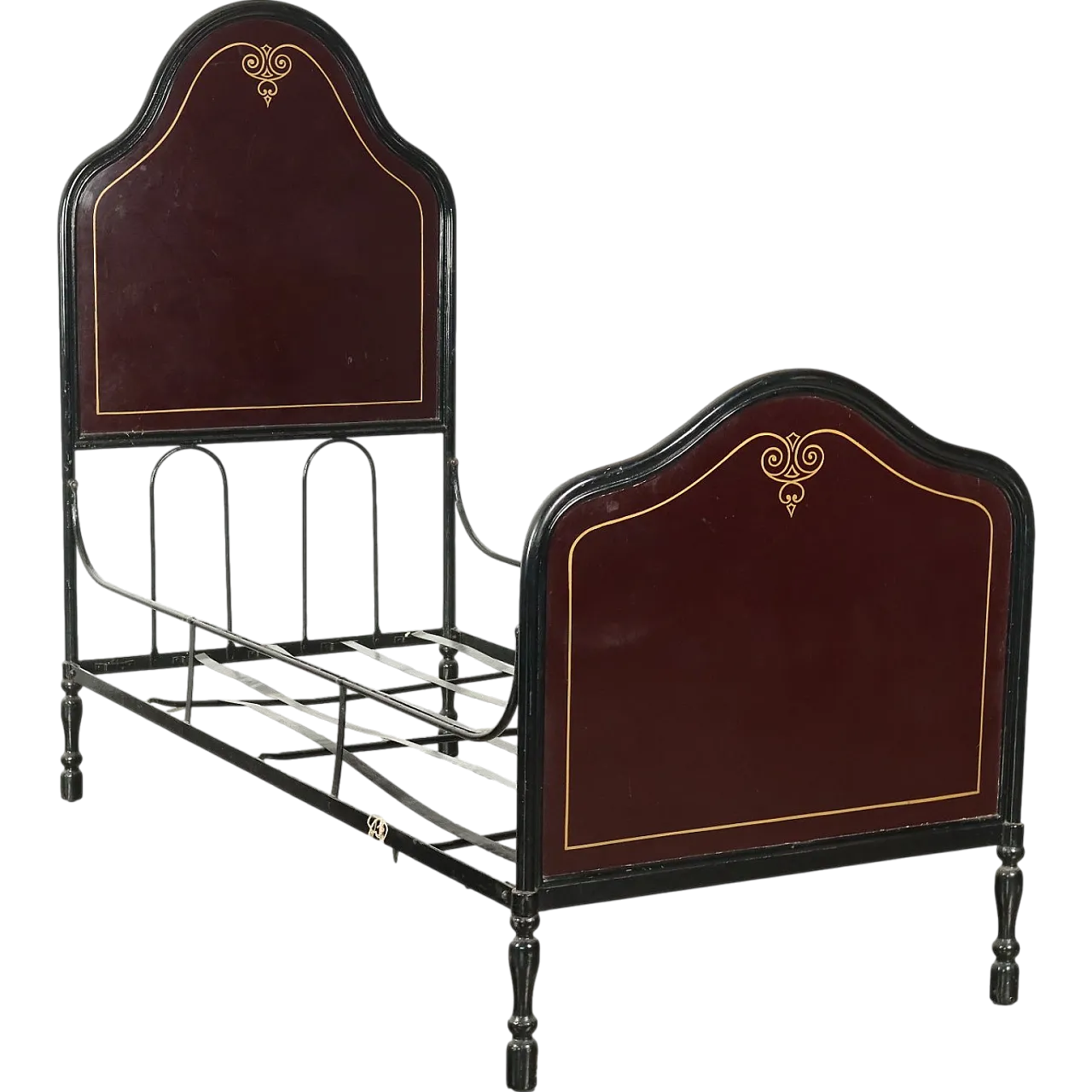 Umbertino wrought iron bed, 19th century 10