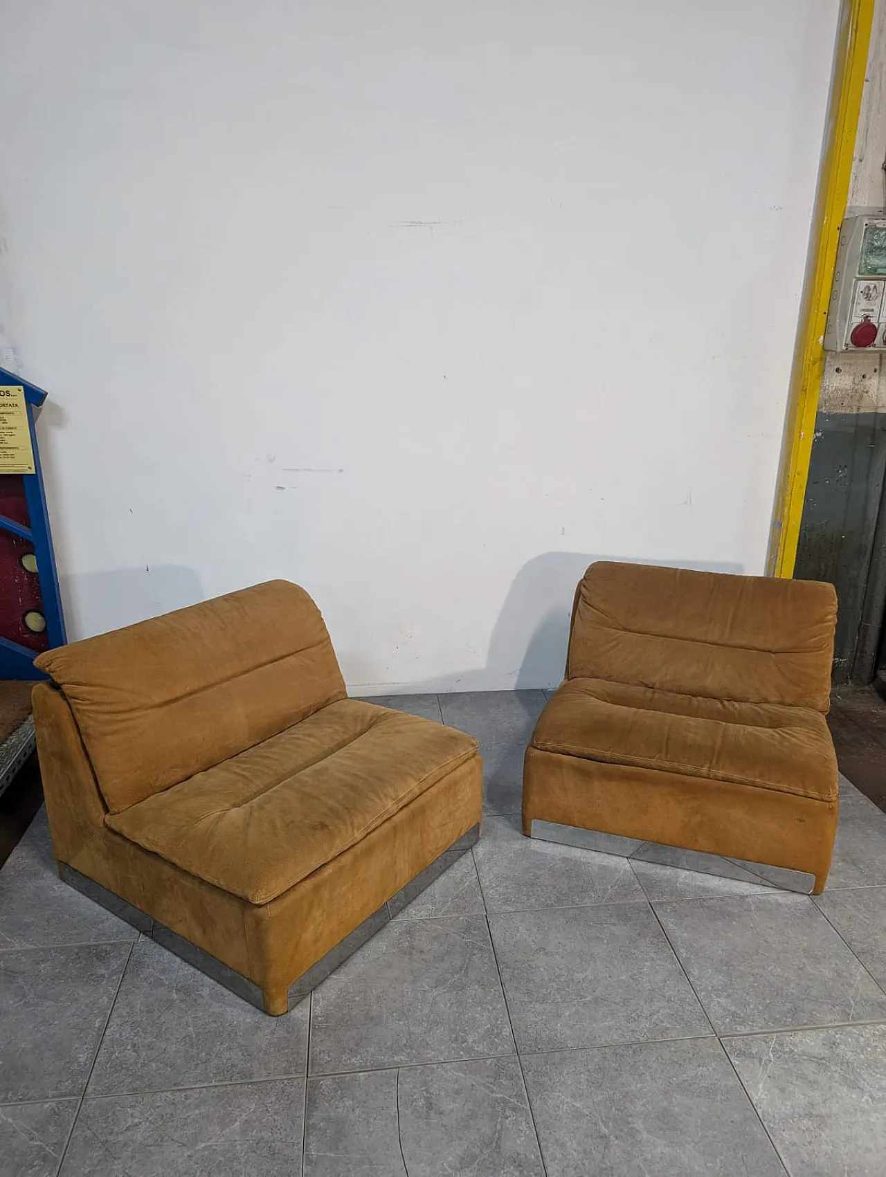 Pair of Armchairs by Saporiti, 1970s 6