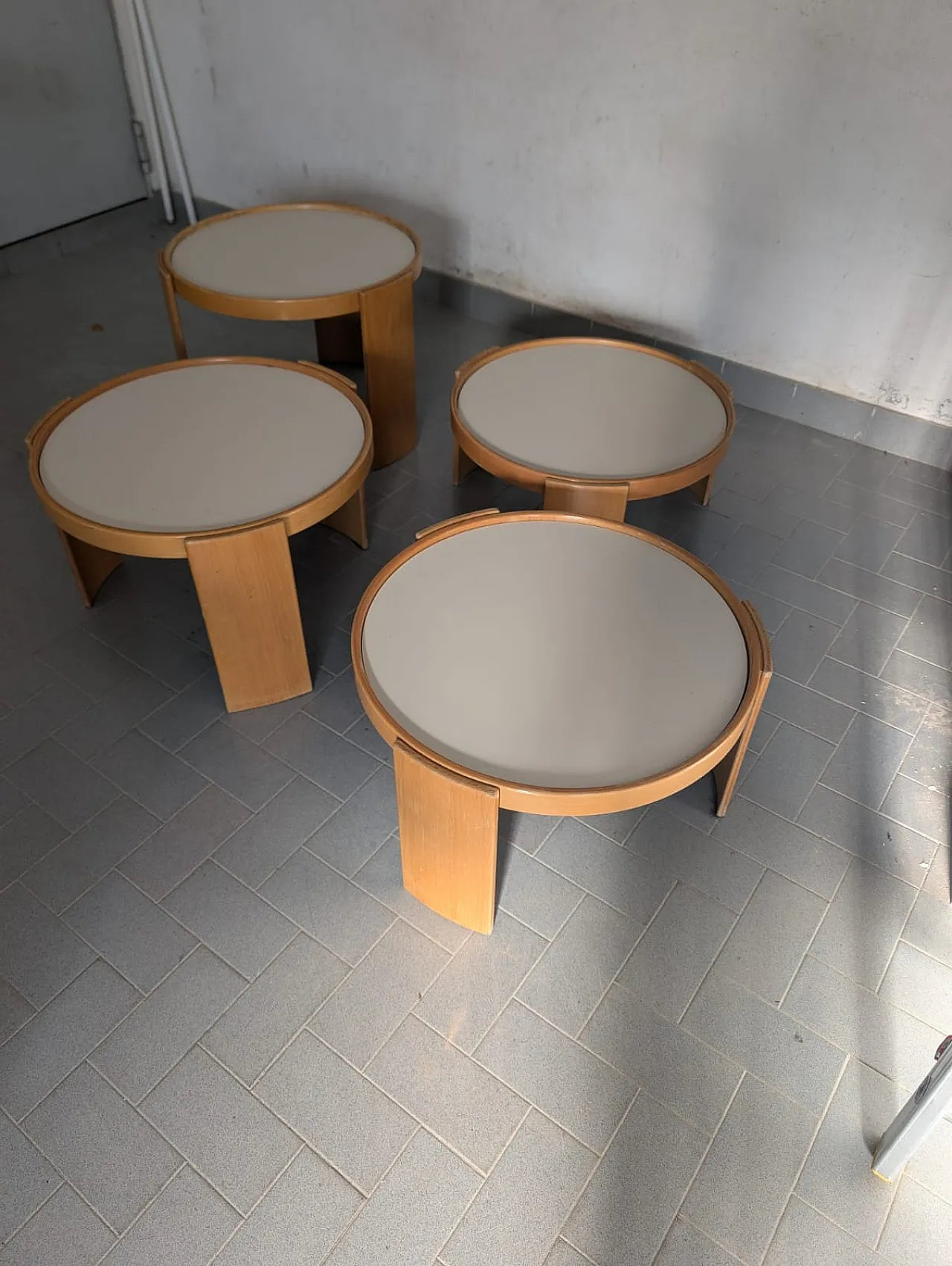 Set of 4 Nesting tables by Gianfranco Frattini for Cassina, 1970s 3