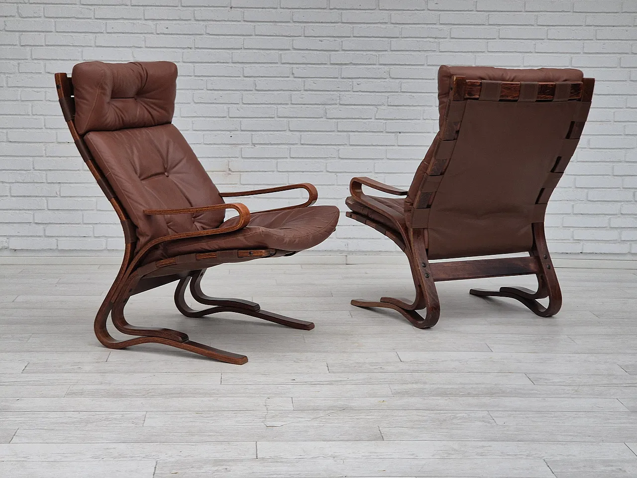 Scandinavian lounge chair leather, 1970s 4