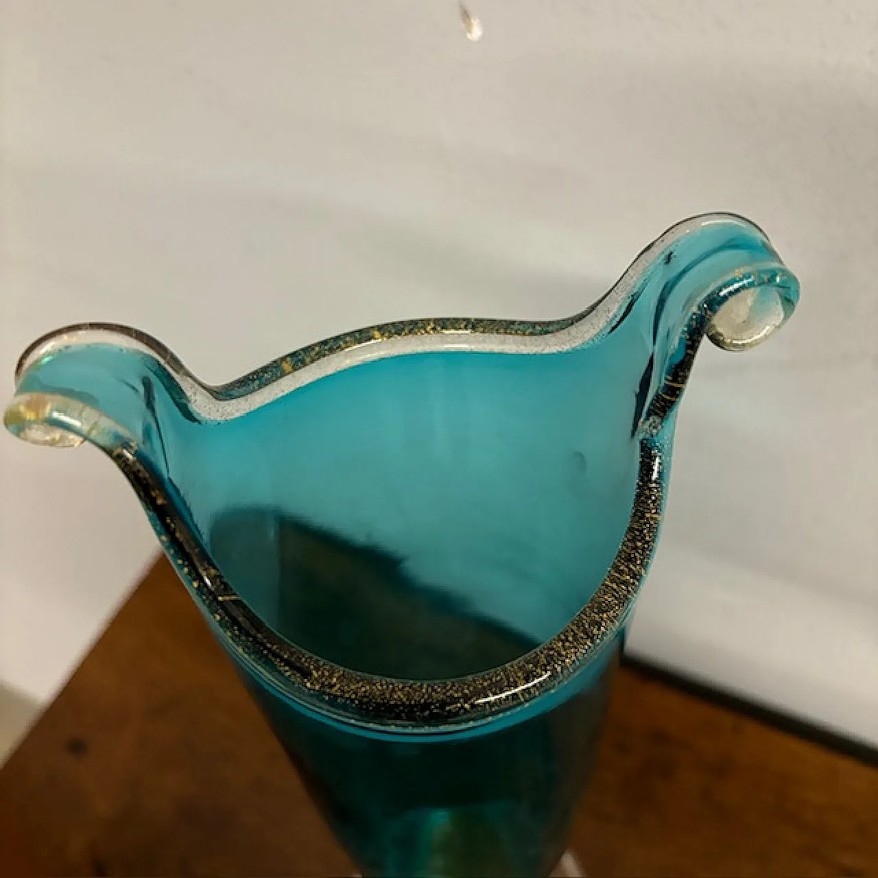 Turquoise and gold Murano glass vase. engraved signed Murrina, '900 3