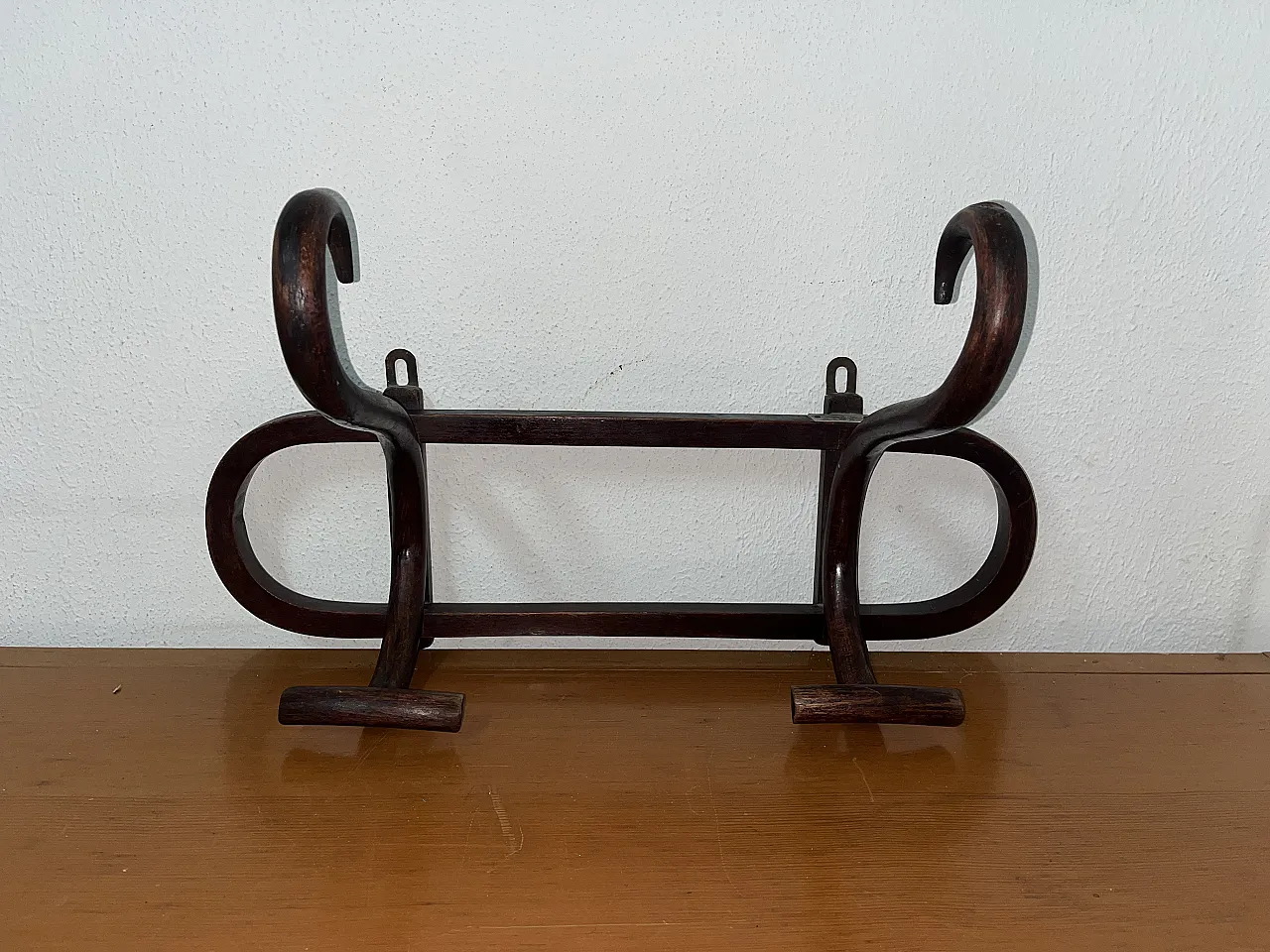 Appendiabiti Thonet 2