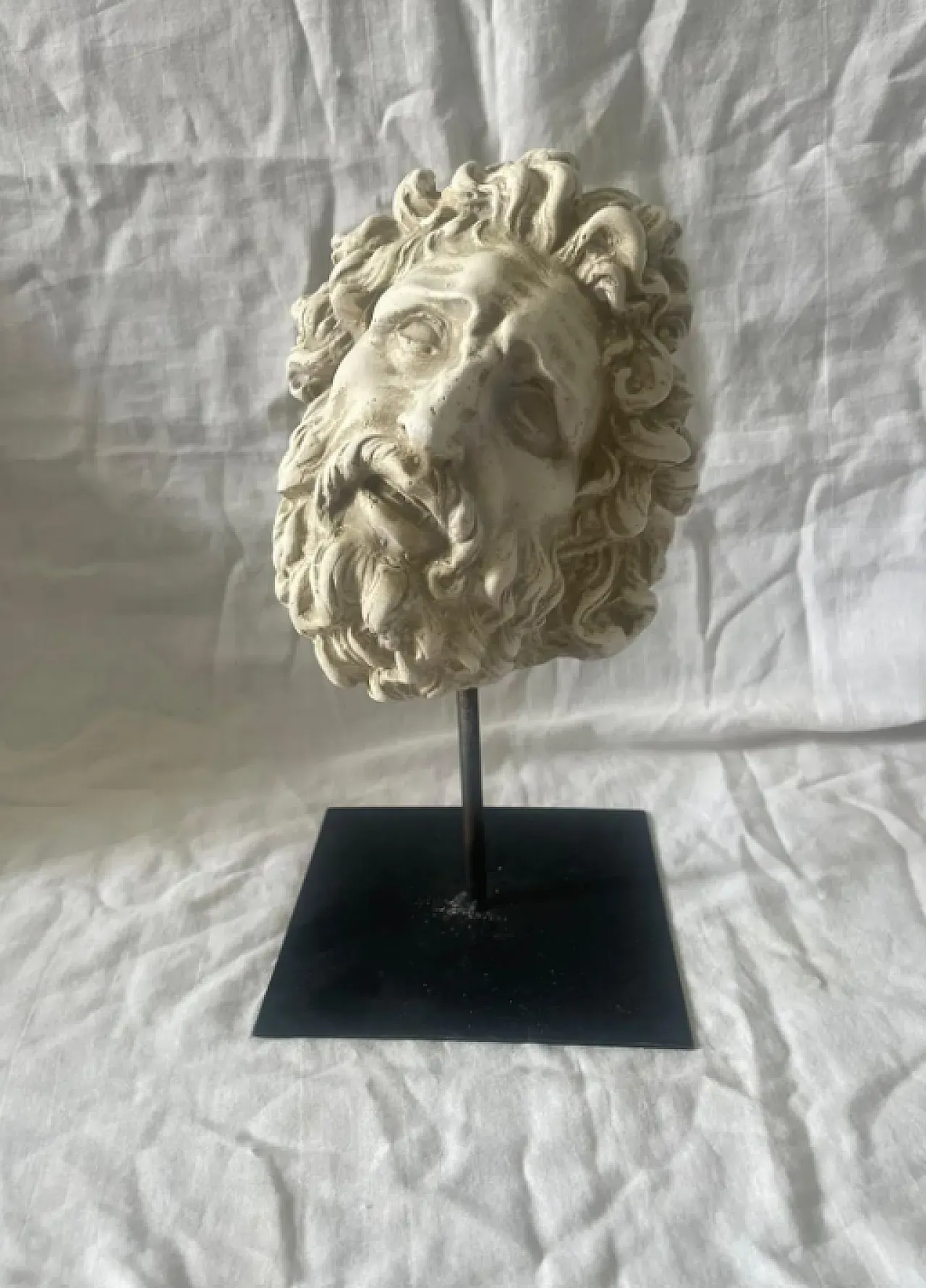 Testa di Lacoonte, scultura in gesso su base in metallo, primo '900 2