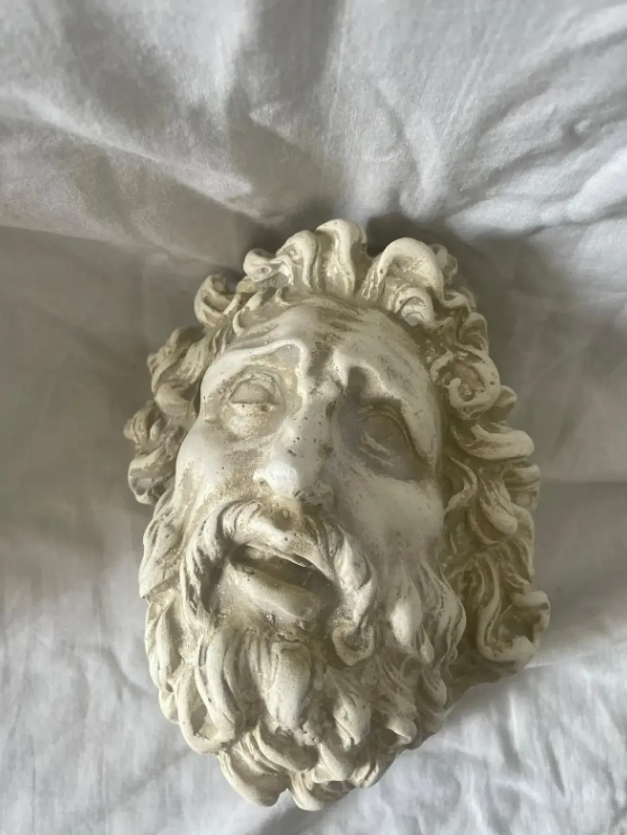 Head of Lacoonte, plaster sculpture on metal base, early 20th century 6