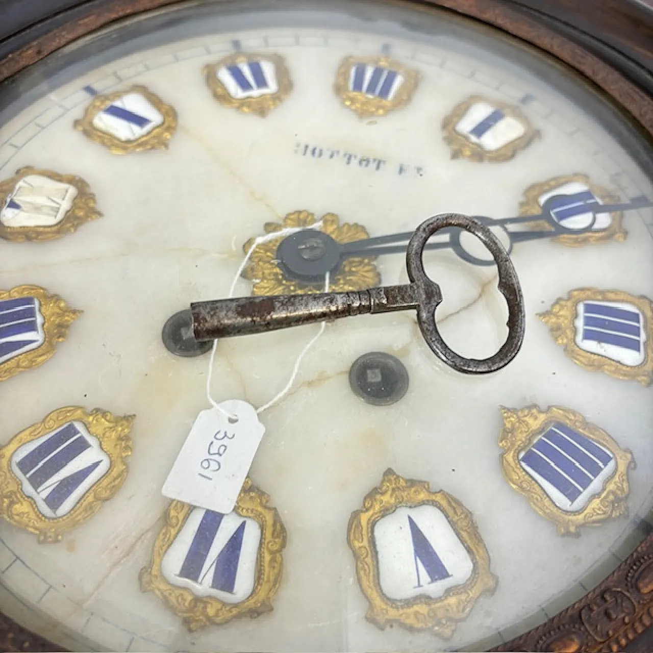 Walnut and rosewood “Ox's eye” wall clock, 1850 13