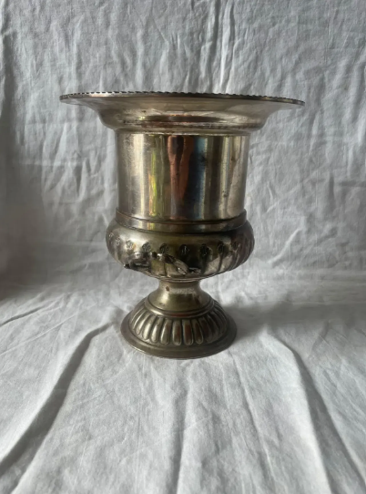 Silver bucket with side handles, 19th century 3