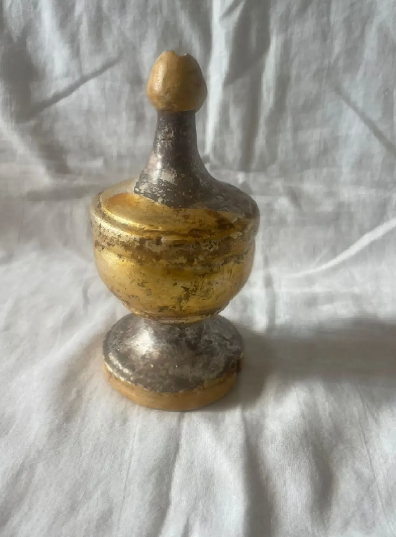 Hand-carved gilded and silvered wooden base, late 19th century 1