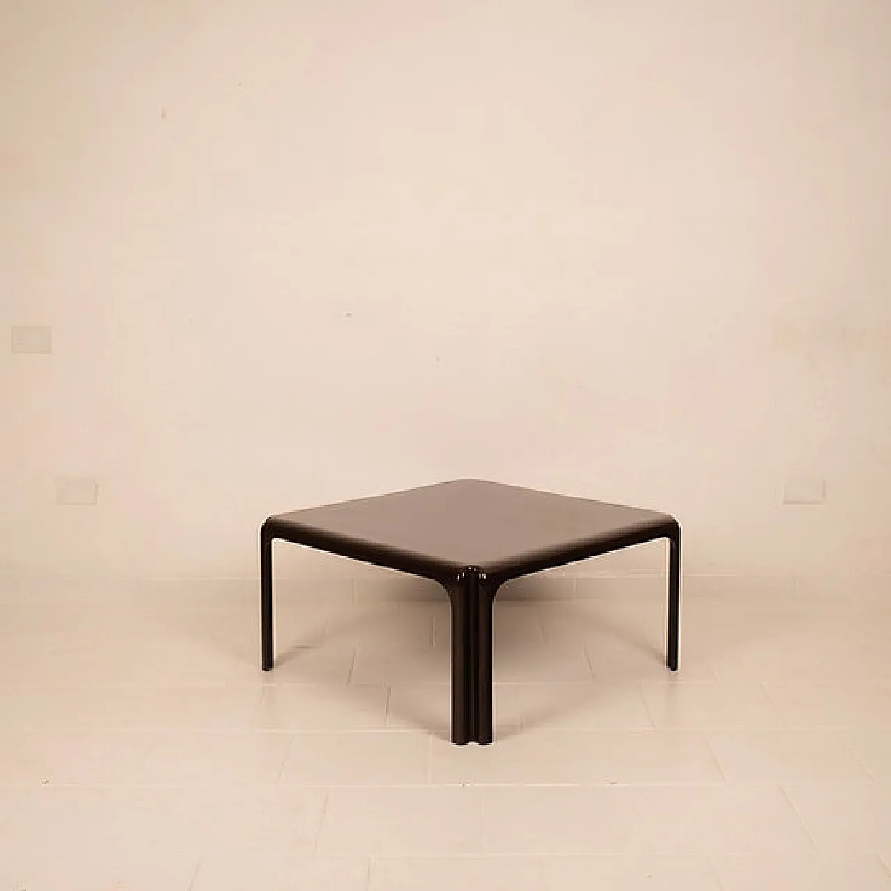 Arcadia 80 coffee table by Vico Magistretti for Artemide, 1970s 11