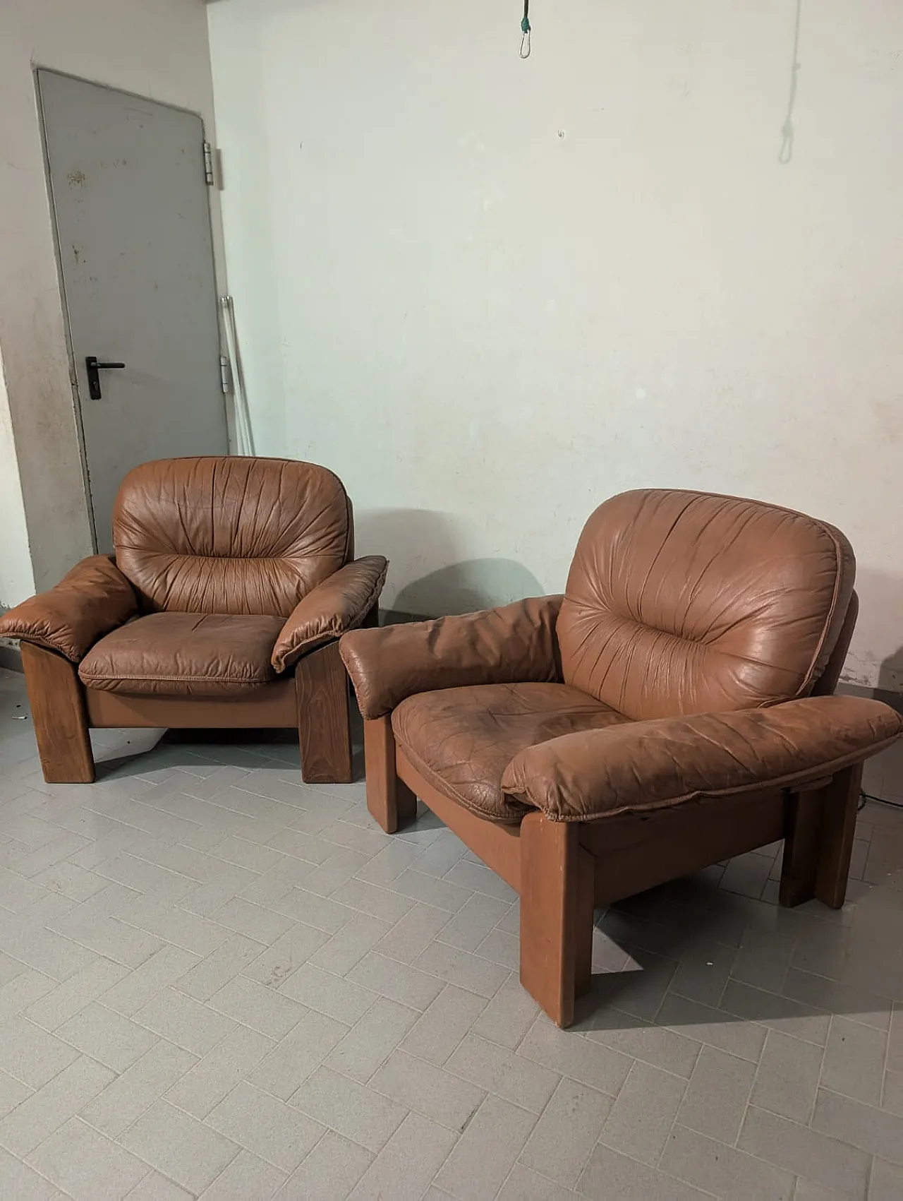 Pair of Brutalist Armchairs by Mobilgirgi, 1970s 9