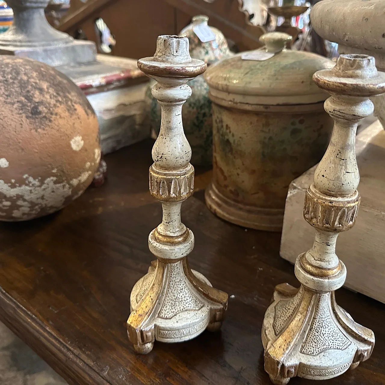 Pair of Louis XVI candlesticks in lacquered wood, 18th century 9