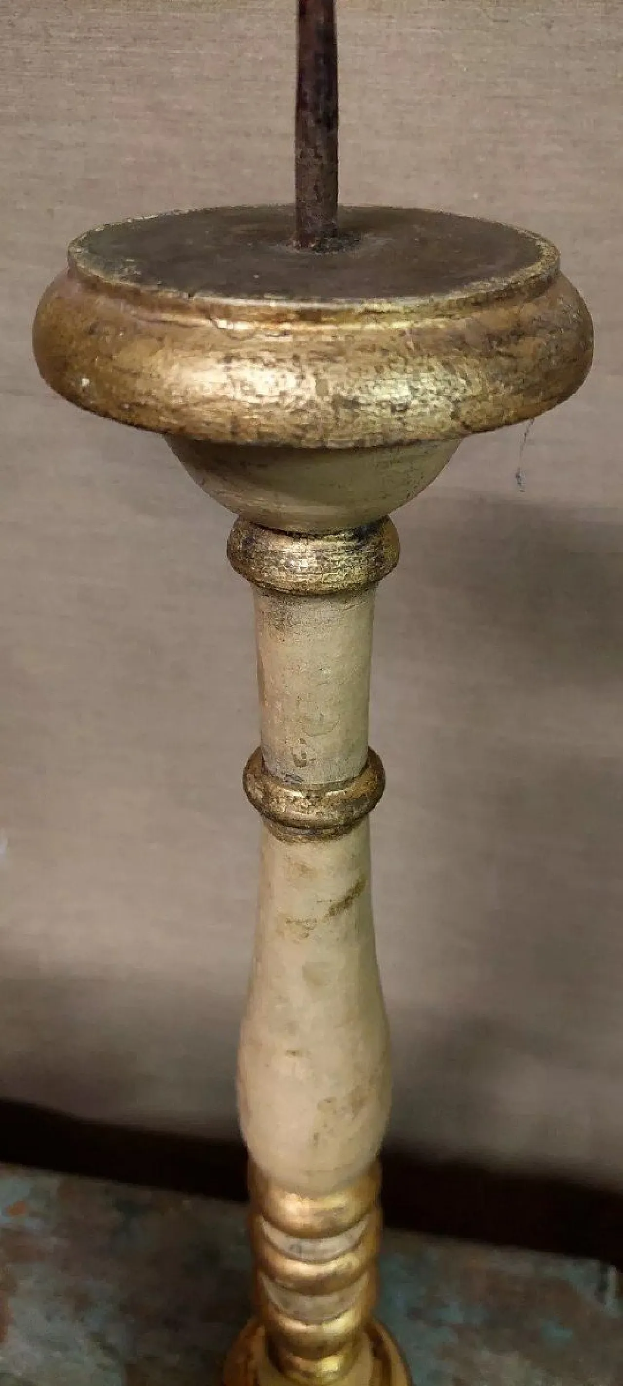 Lacquered and gilded wooden candlestick, early 19th century 1