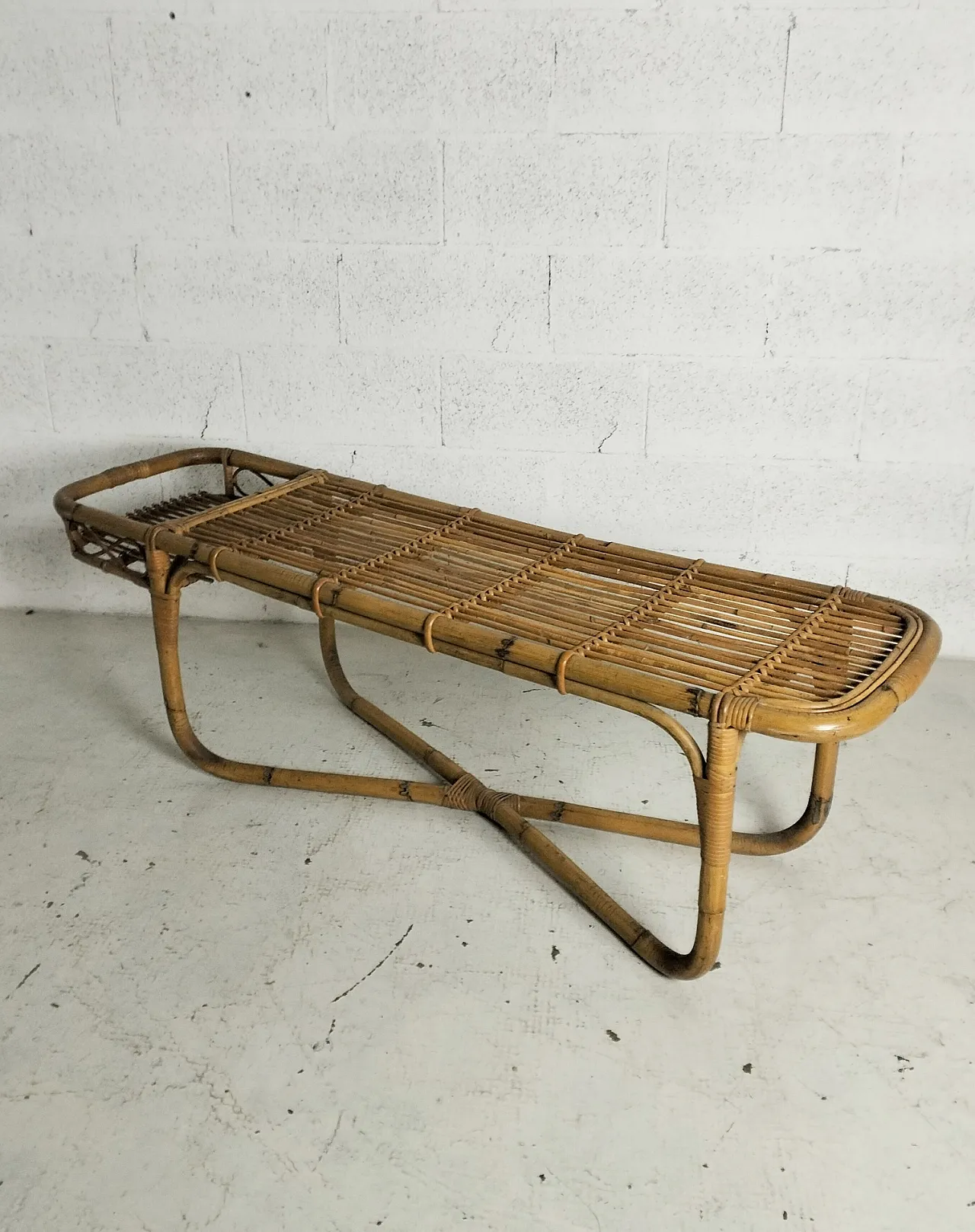 Bamboo low bar table Bonacina style, 60s 2