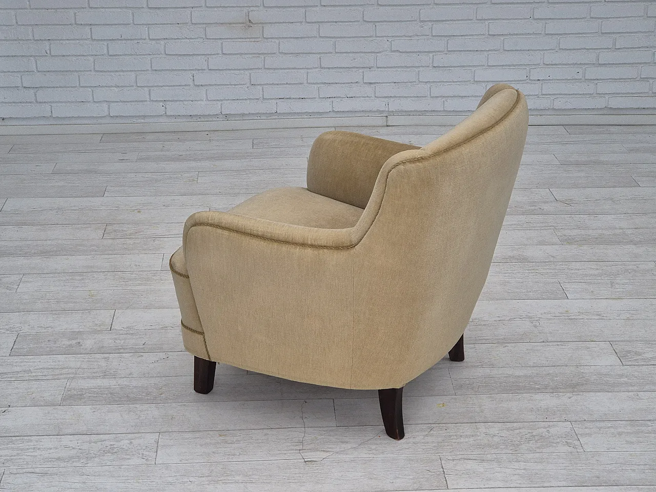 Danish velvet lounge armchair, 1970s 10