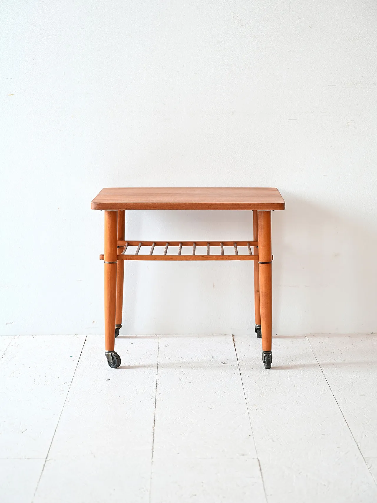 Wooden coffee table with wheels, 1950s 2