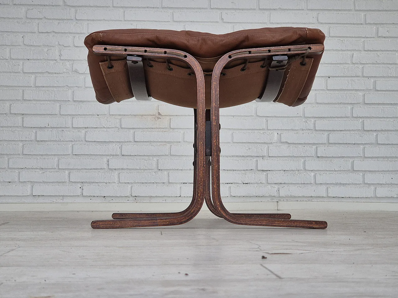 "Siesta" footstool by Ingmar Relling, Norway, 70s 10