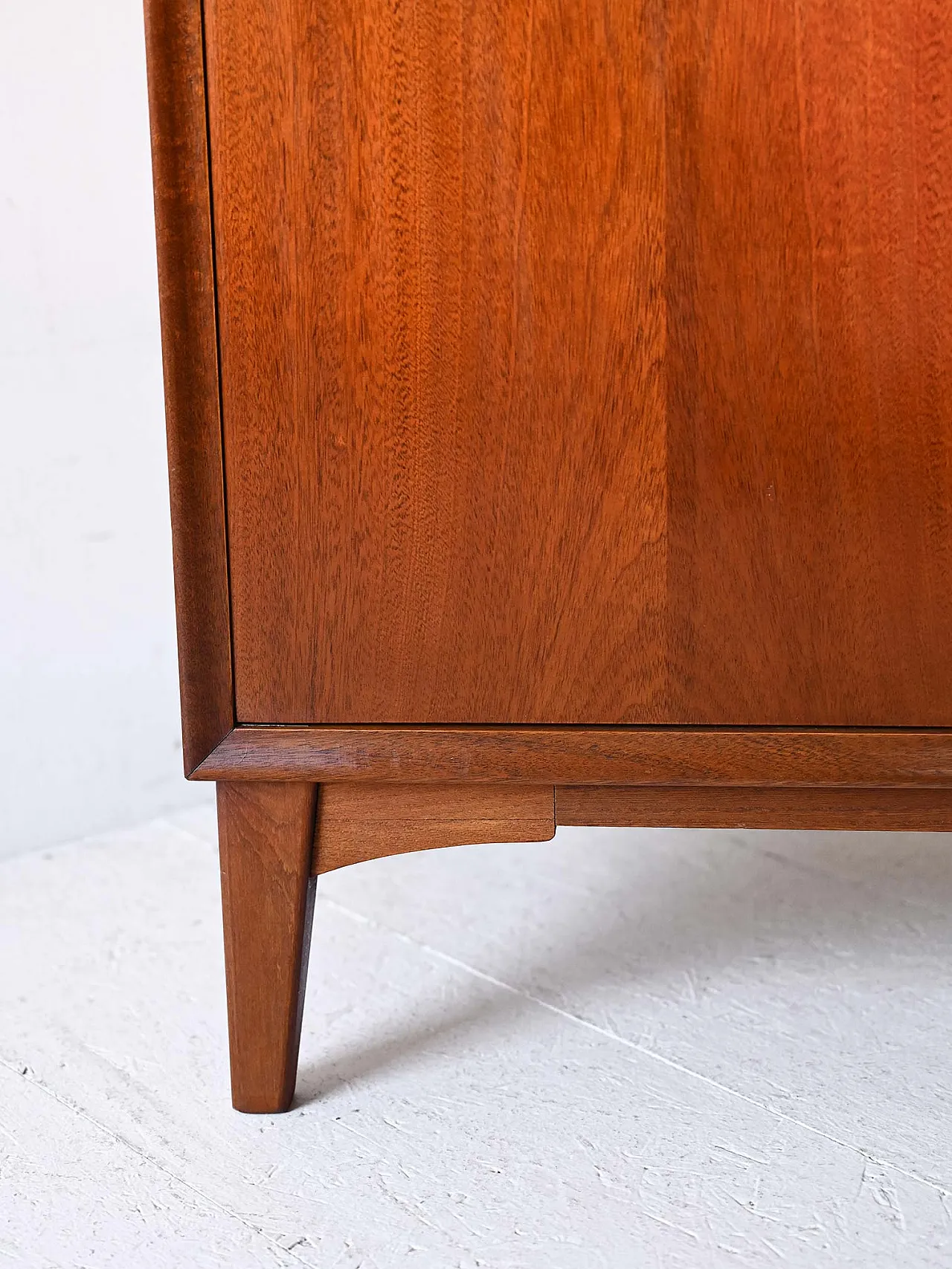 Scandinavian sideboard in mahogany 7