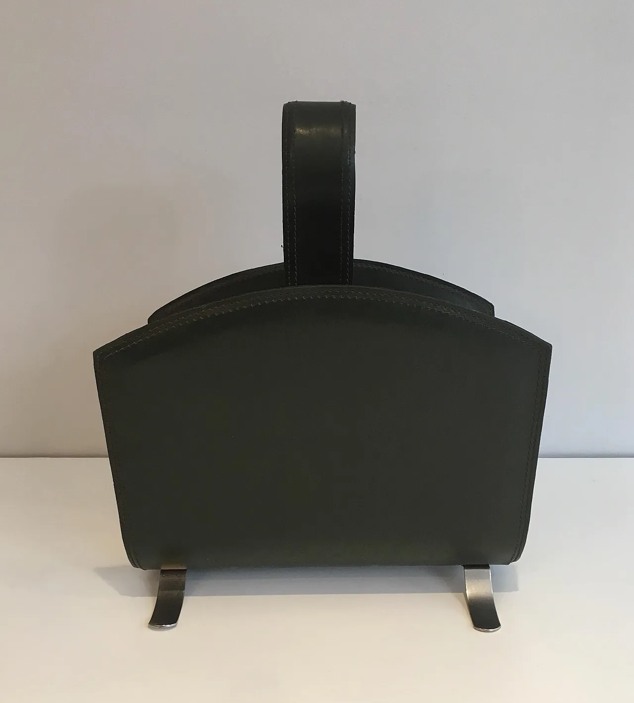 Leather magazine rack on a brushed steel base, 1950s 13