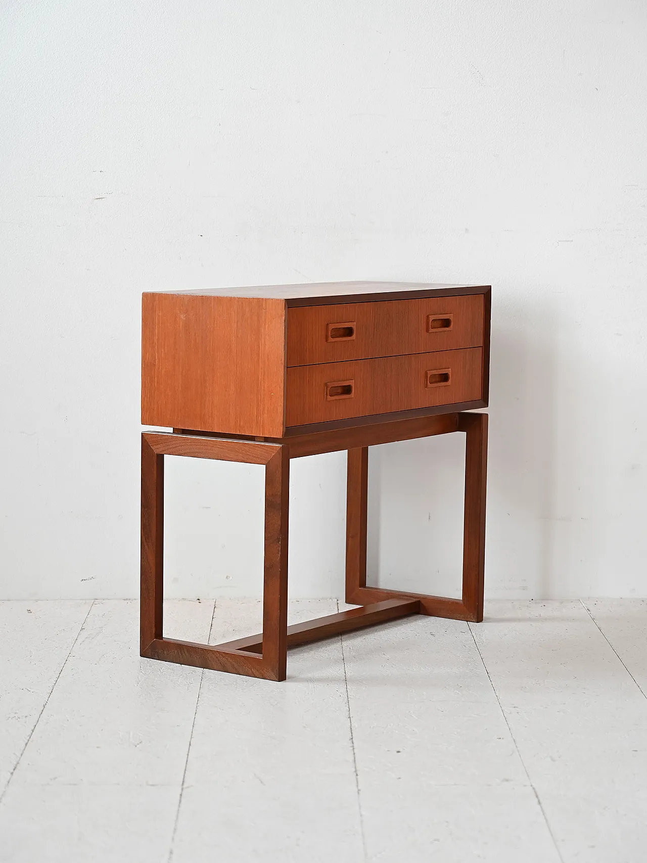 Teak bedside table, 1960s 3