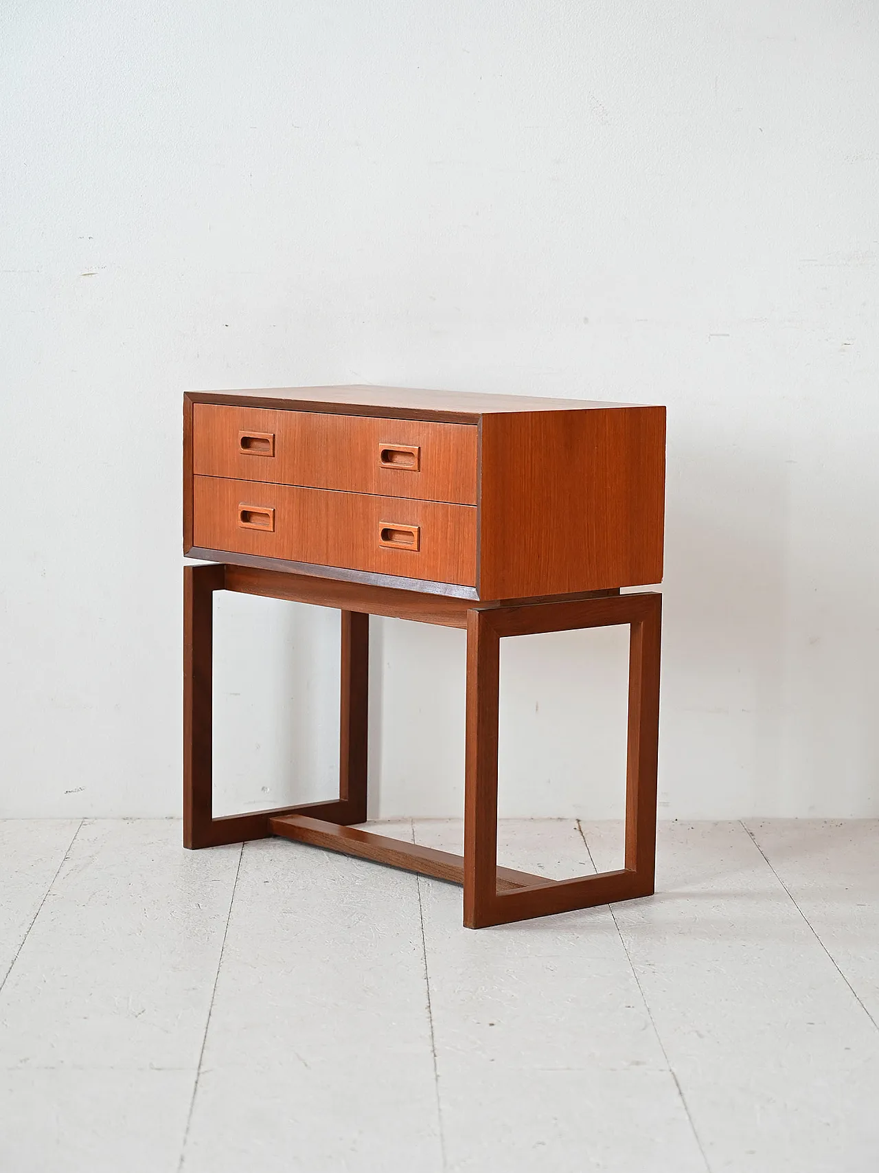 Teak bedside table, 1960s 4