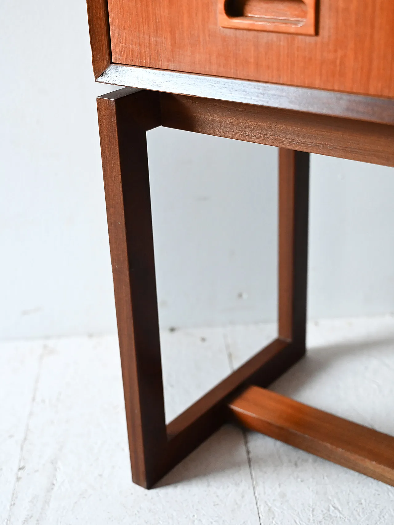 Teak bedside table, 1960s 7