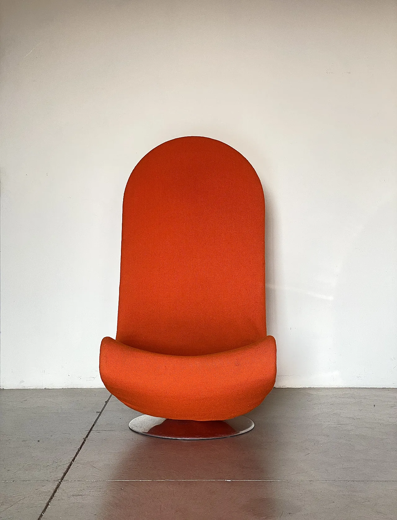 Series 1 2 3 swivel chair by Verner Panton 3