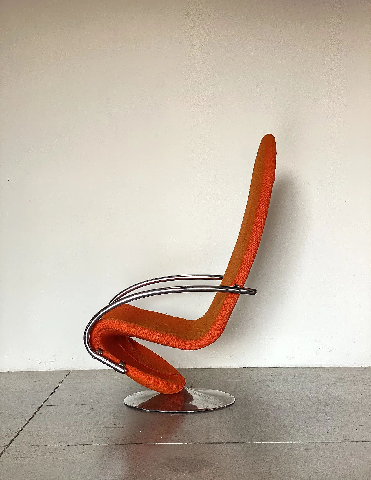 Coppia di poltrone girevoli serie 1 2 3 di Verner Panton, anni '70 8