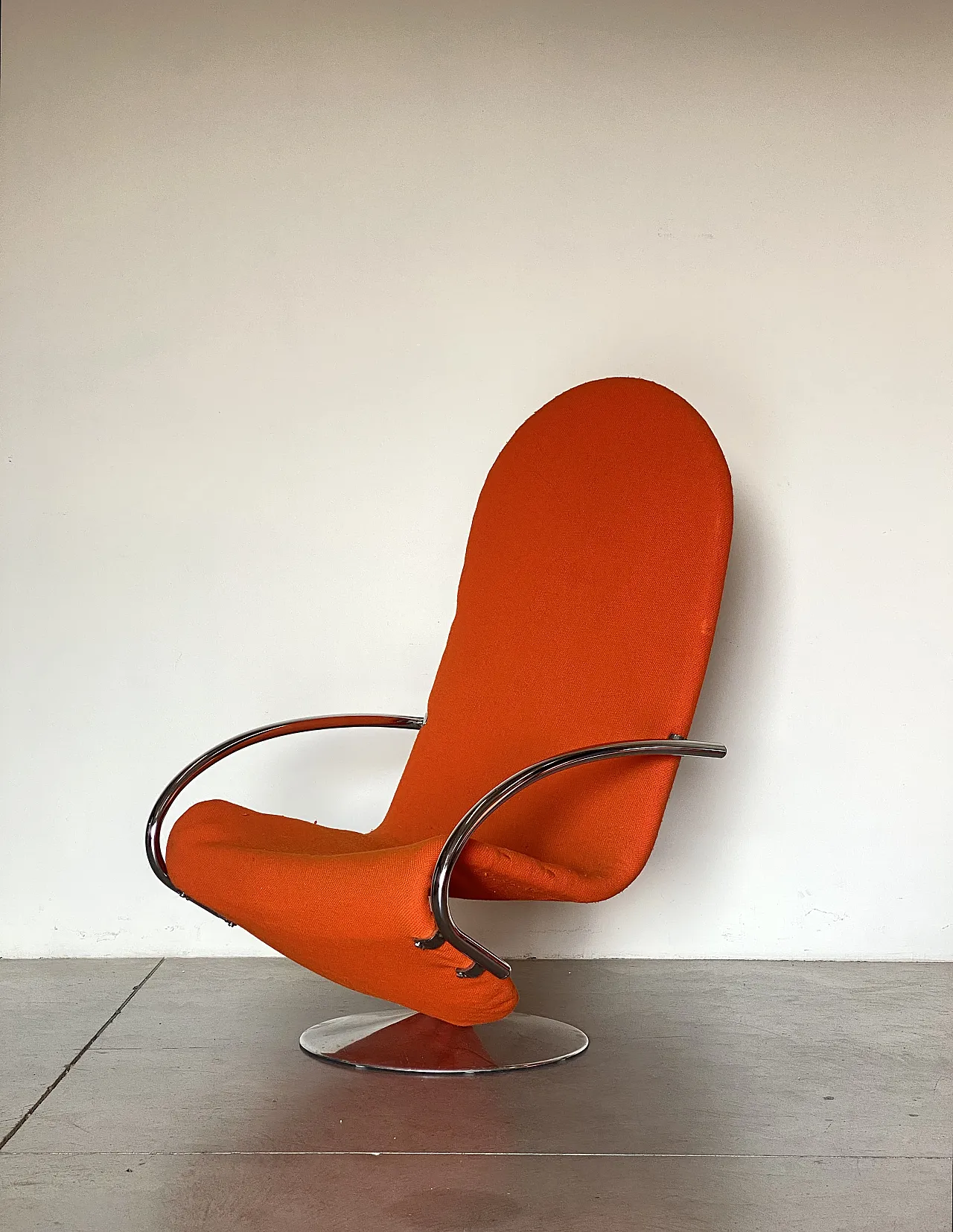 Coppia di poltrone girevoli serie 1 2 3 di Verner Panton, anni '70 9