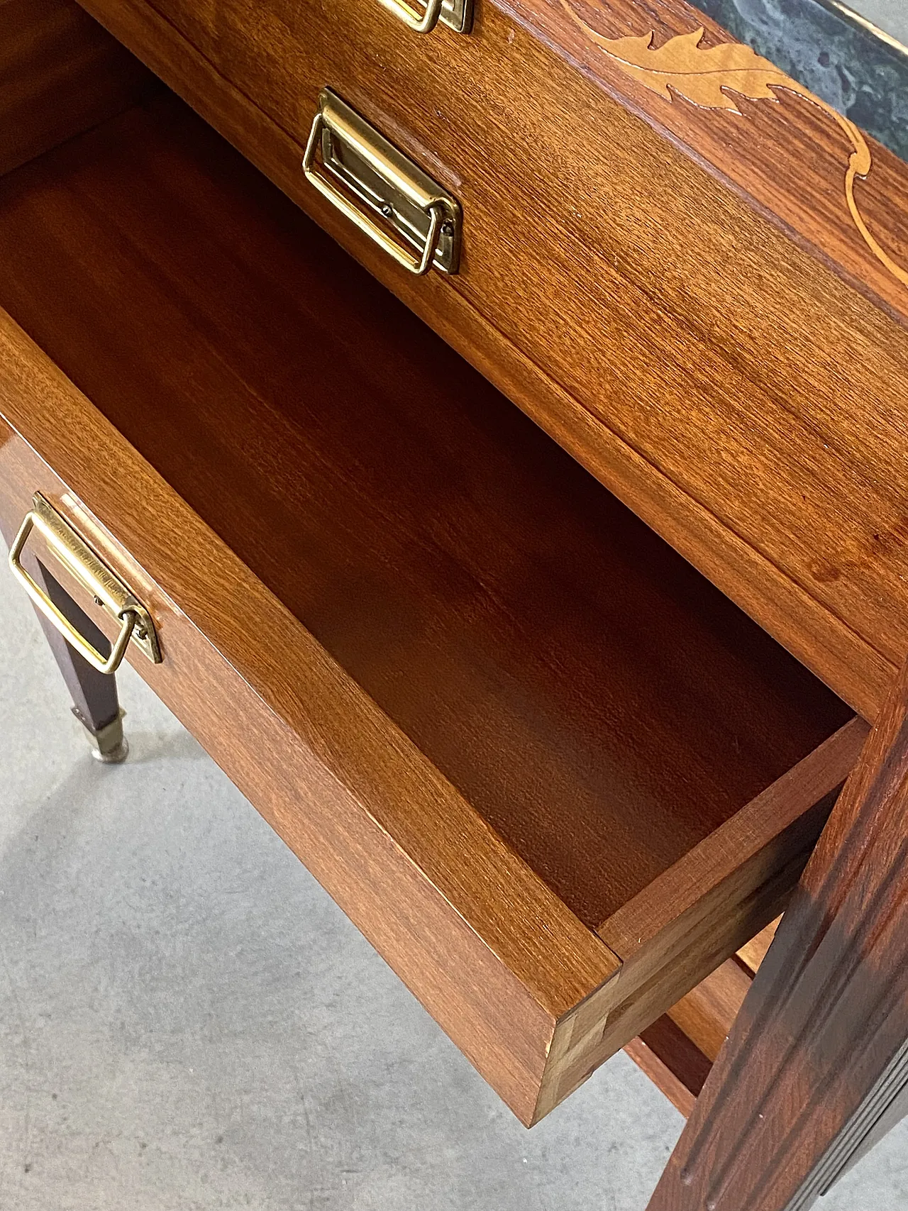 Pair of cabinets in the style of Paolo Buffa, 40s 18