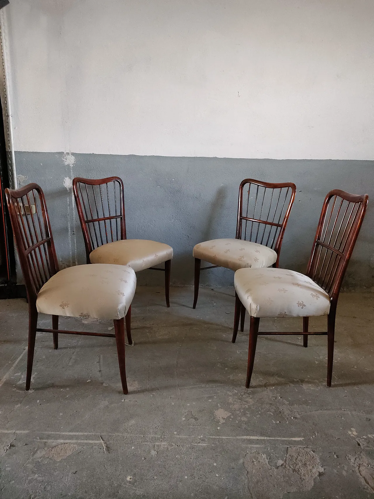 4 chairs by Paolo Buffa, 50s 2