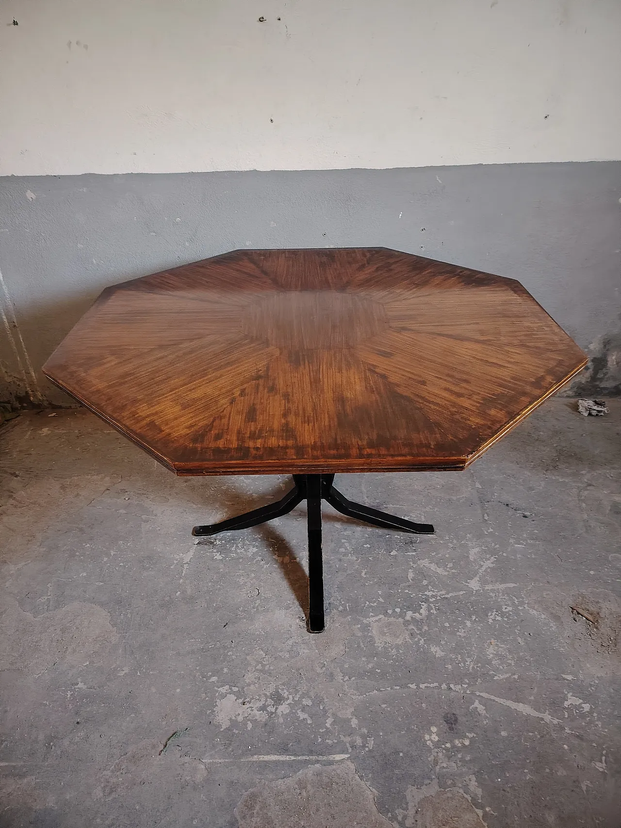 Ignazio Gardella style dining table,  1950s 6