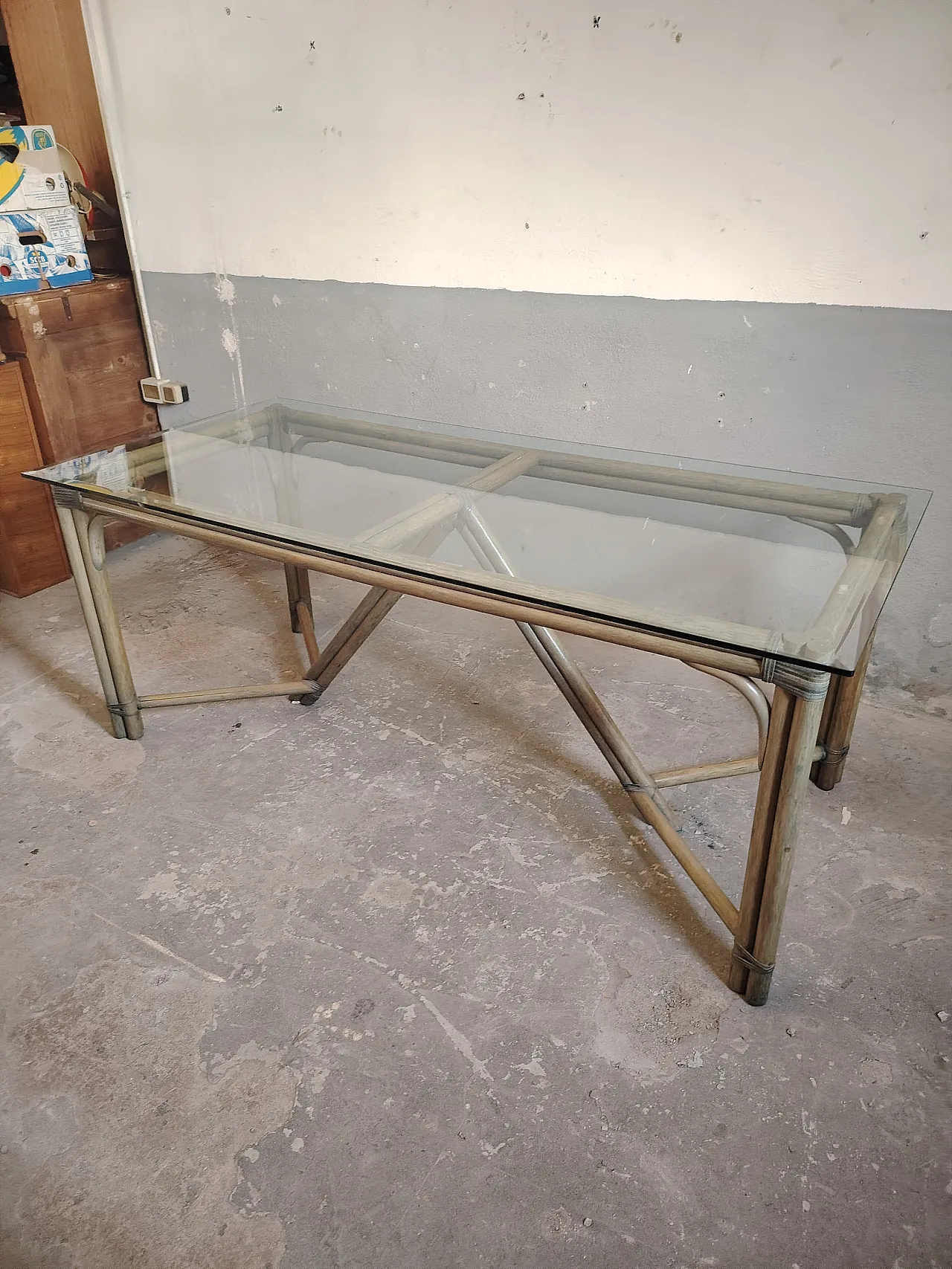 Bamboo and glass dining table, 70s 8