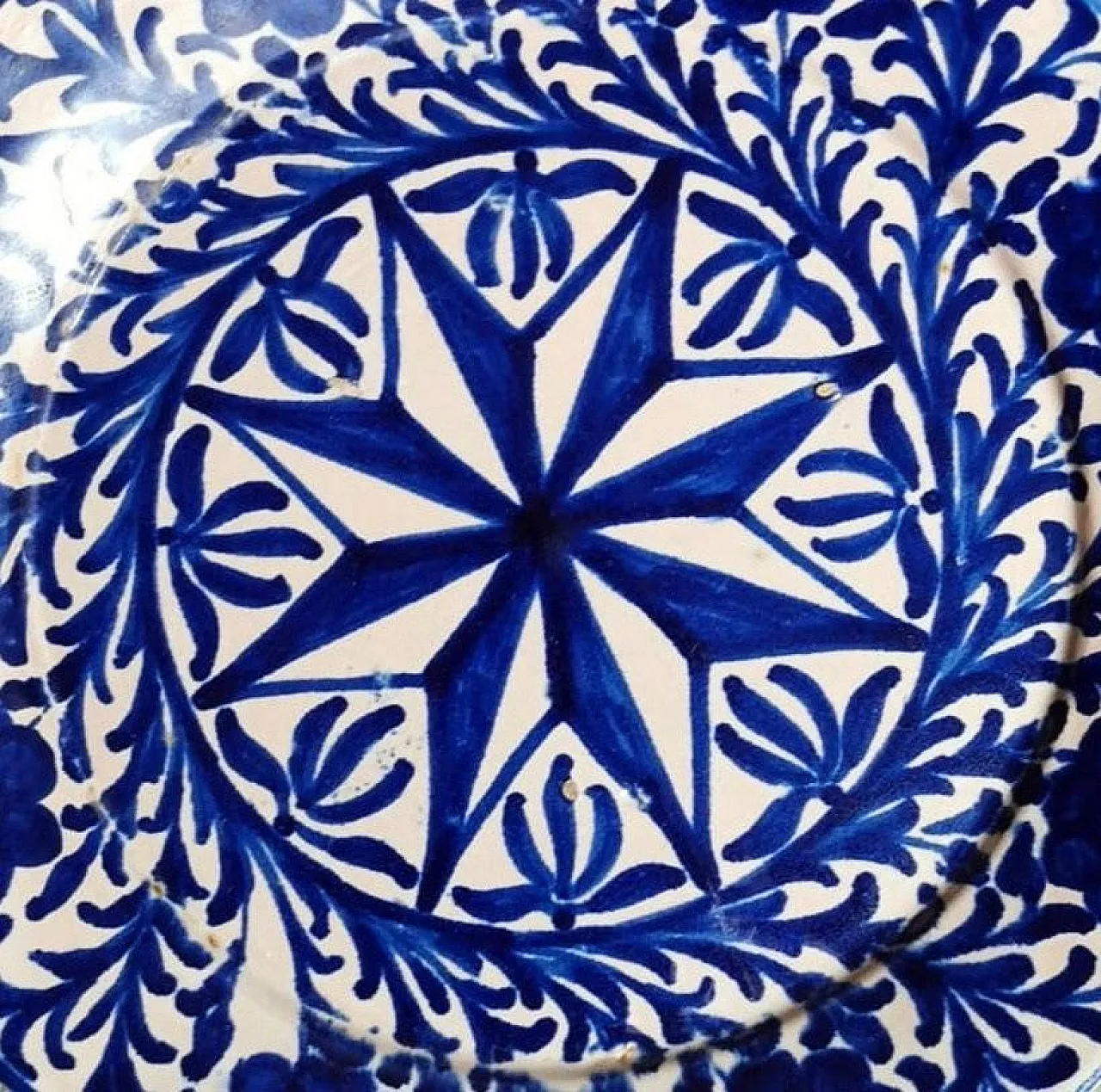 5 Ceramic plates with cobalt blue decoration, 1950s 18