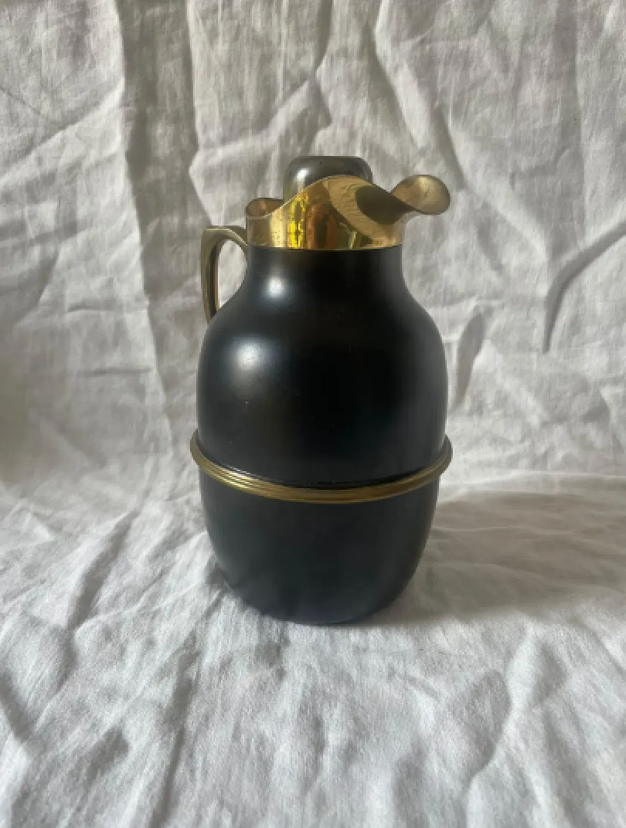 Lacquered metal and brass thermos flask by Aldo Tura, 1960s 3