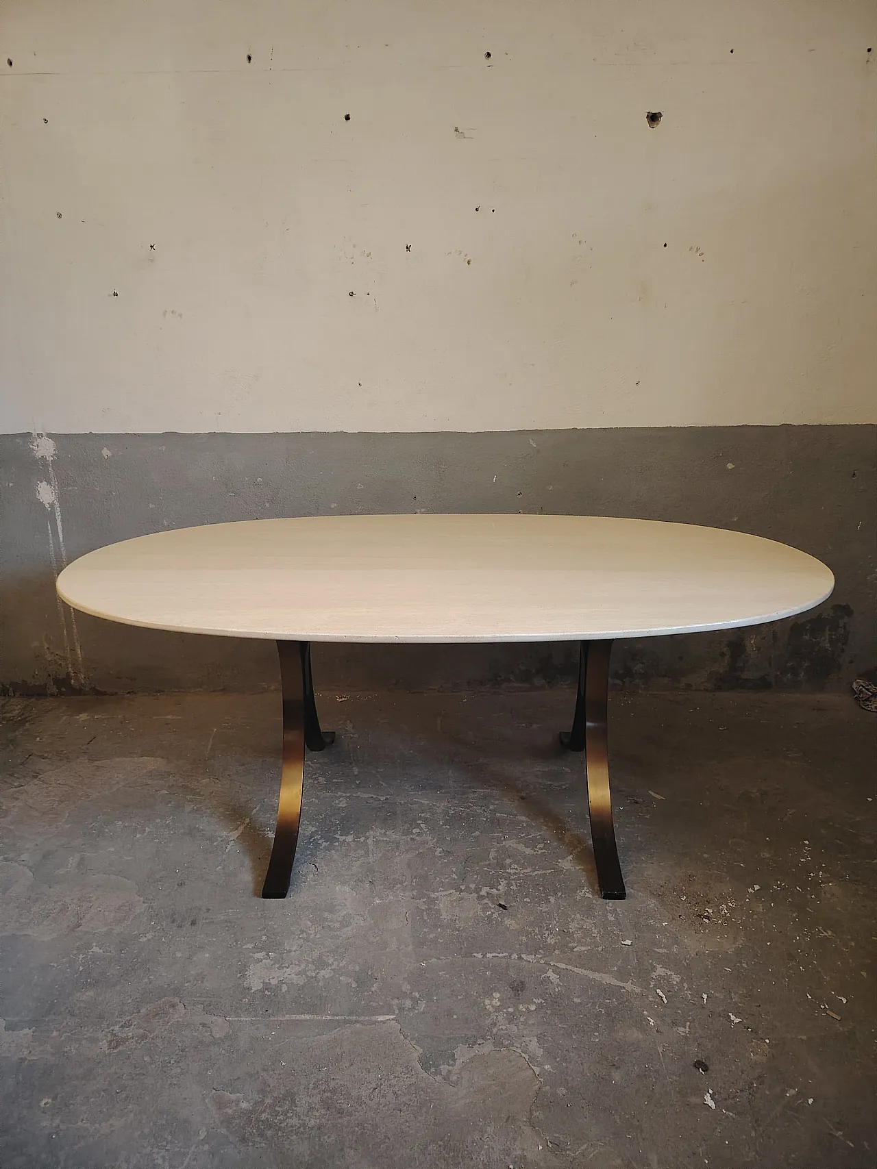 Dining table by Osvaldo Borsani Eugenio Gerli for Tecno, 70s 10