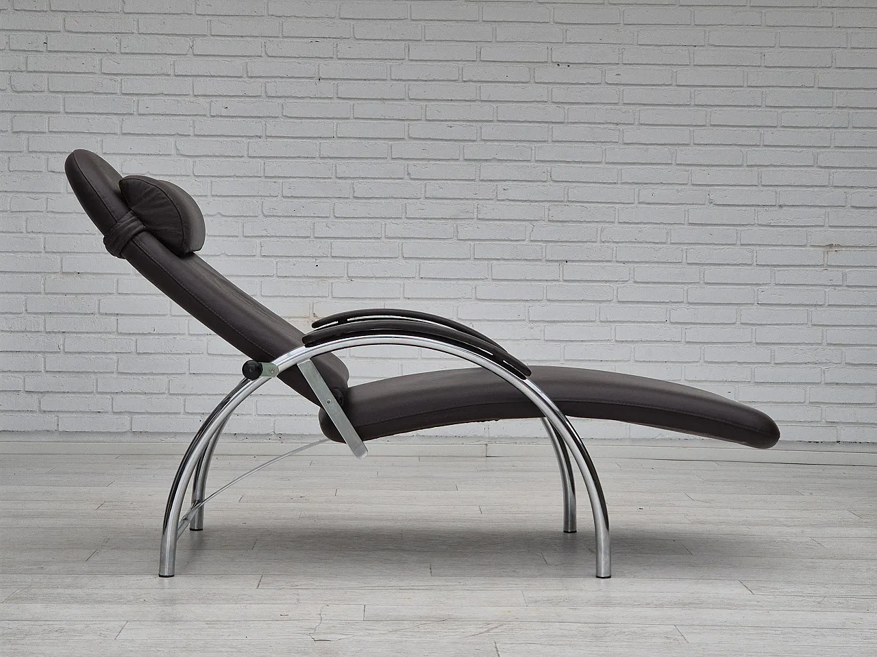 Norwegian design by Ingmar Relling, "Optima" recliner, 1980s 9