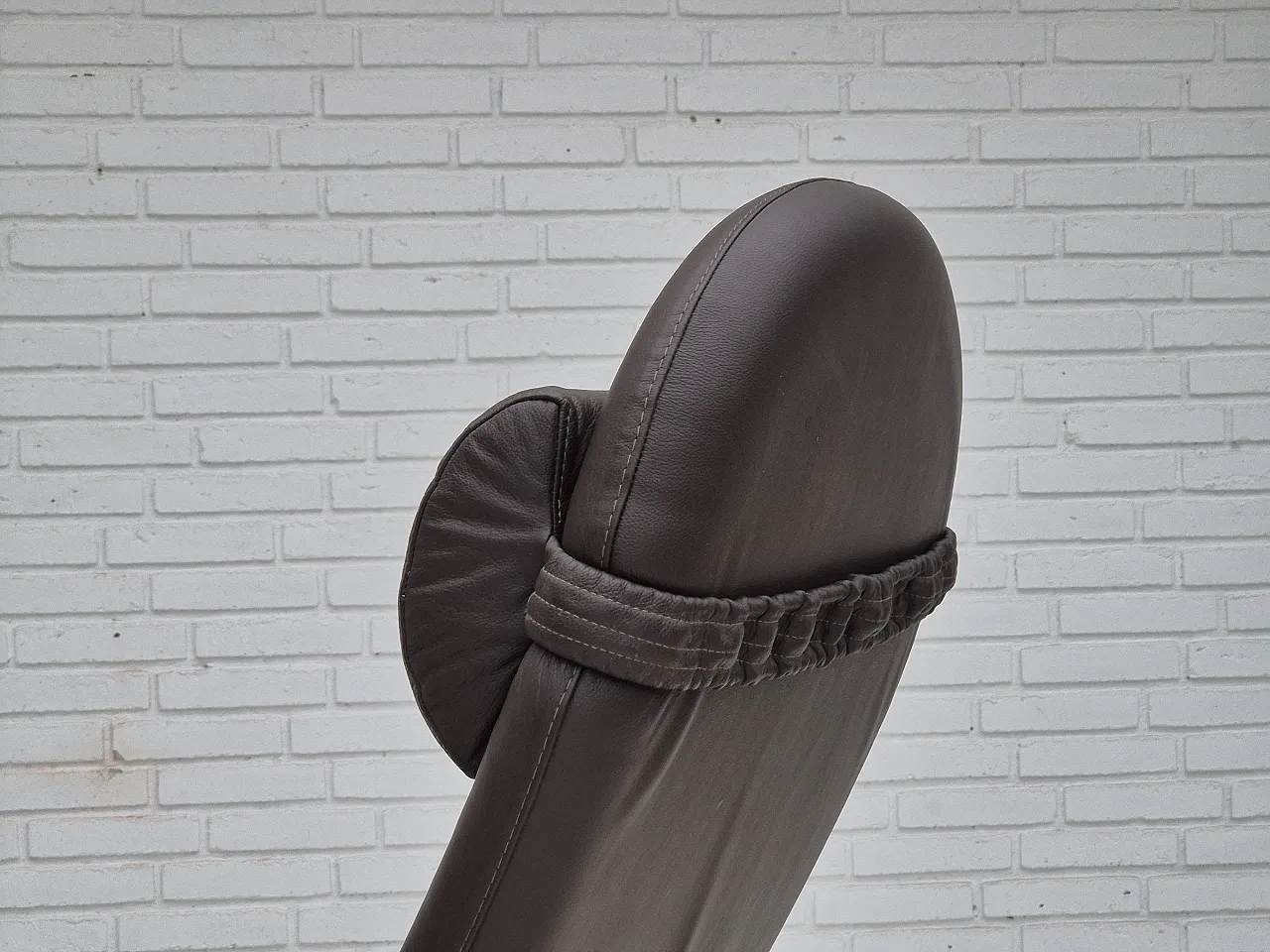 Norwegian design by Ingmar Relling, "Optima" recliner, 1980s 14