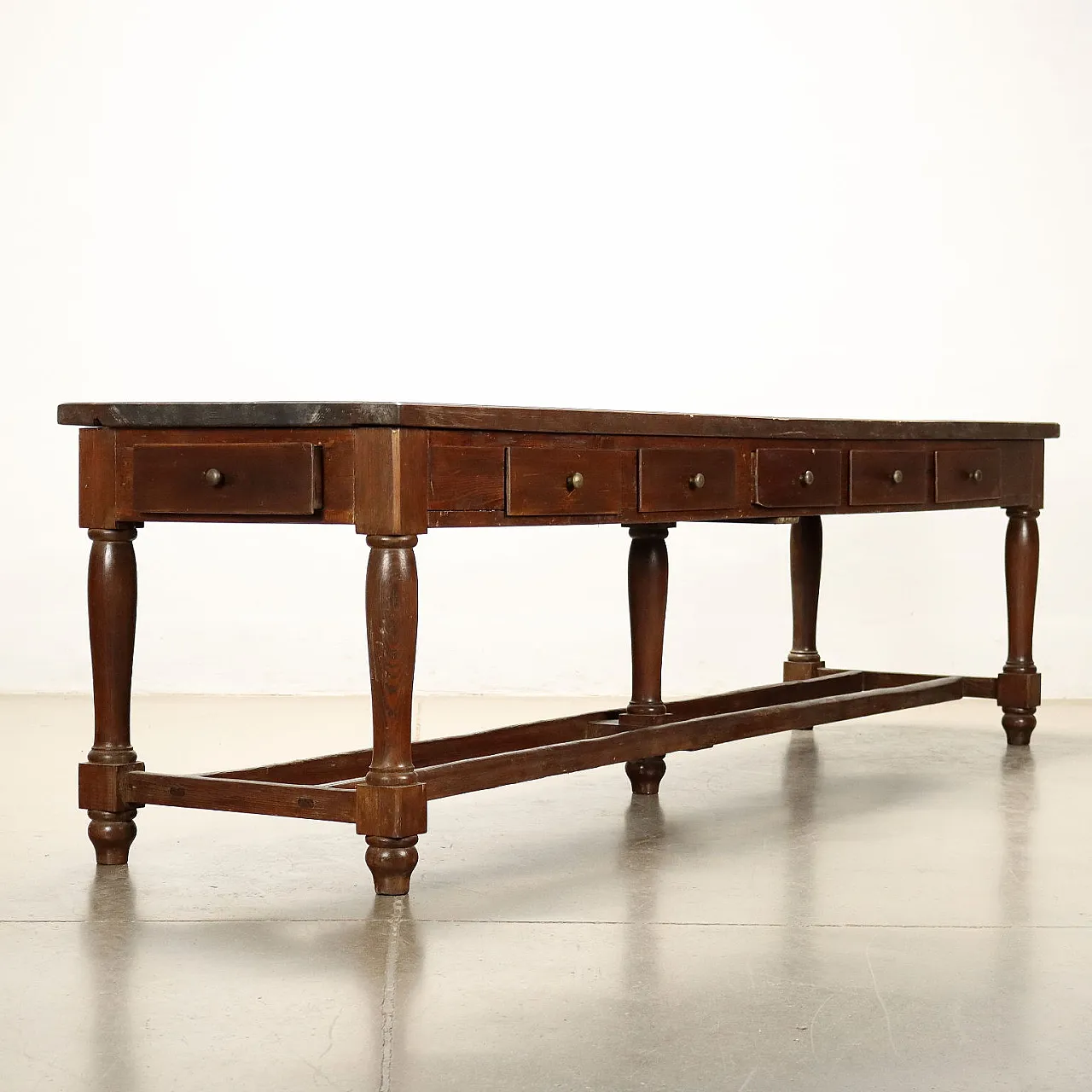 Spruce, oak and poplar workbench, early 20th century 9