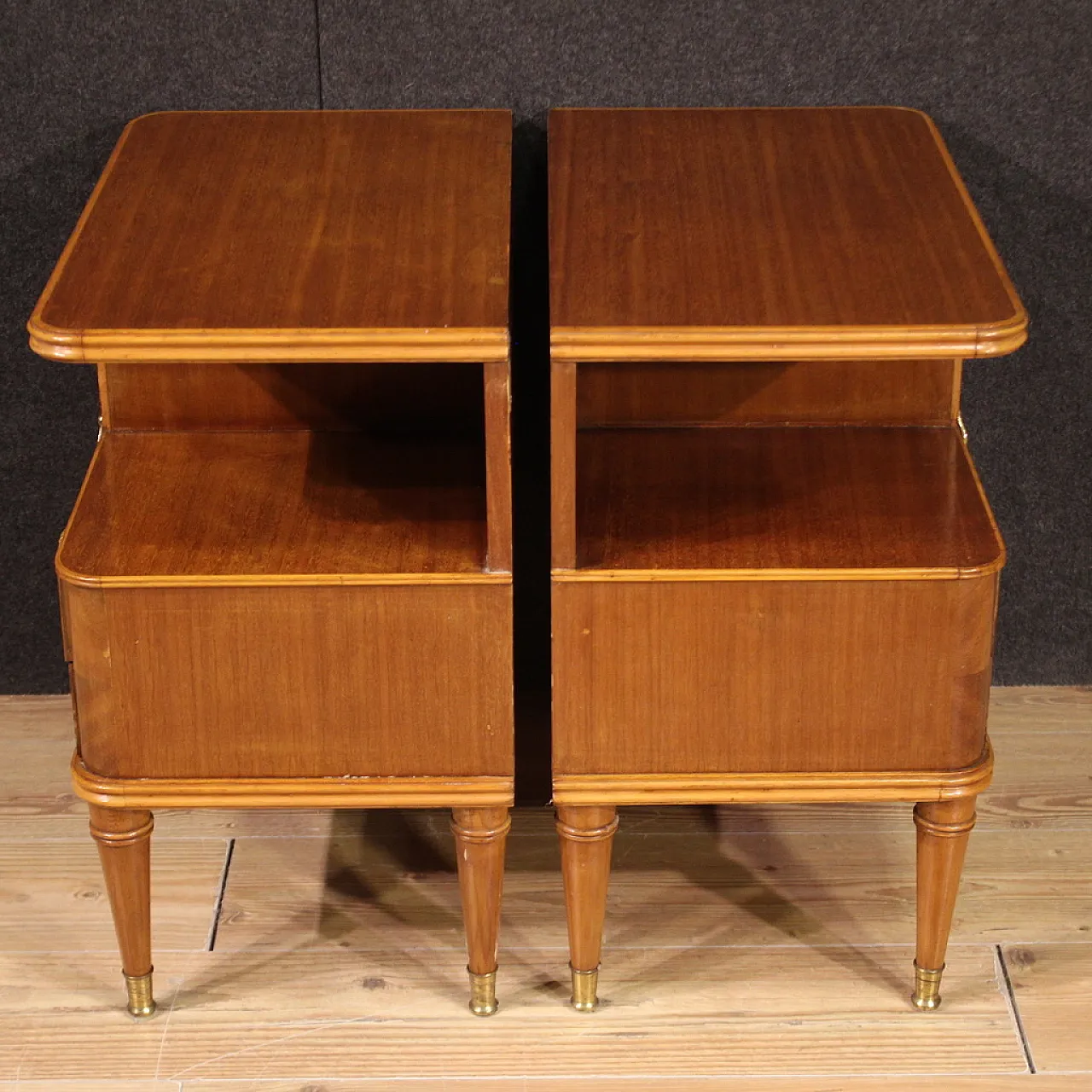 Pair of Italian designer bedside tables, 20th century 2