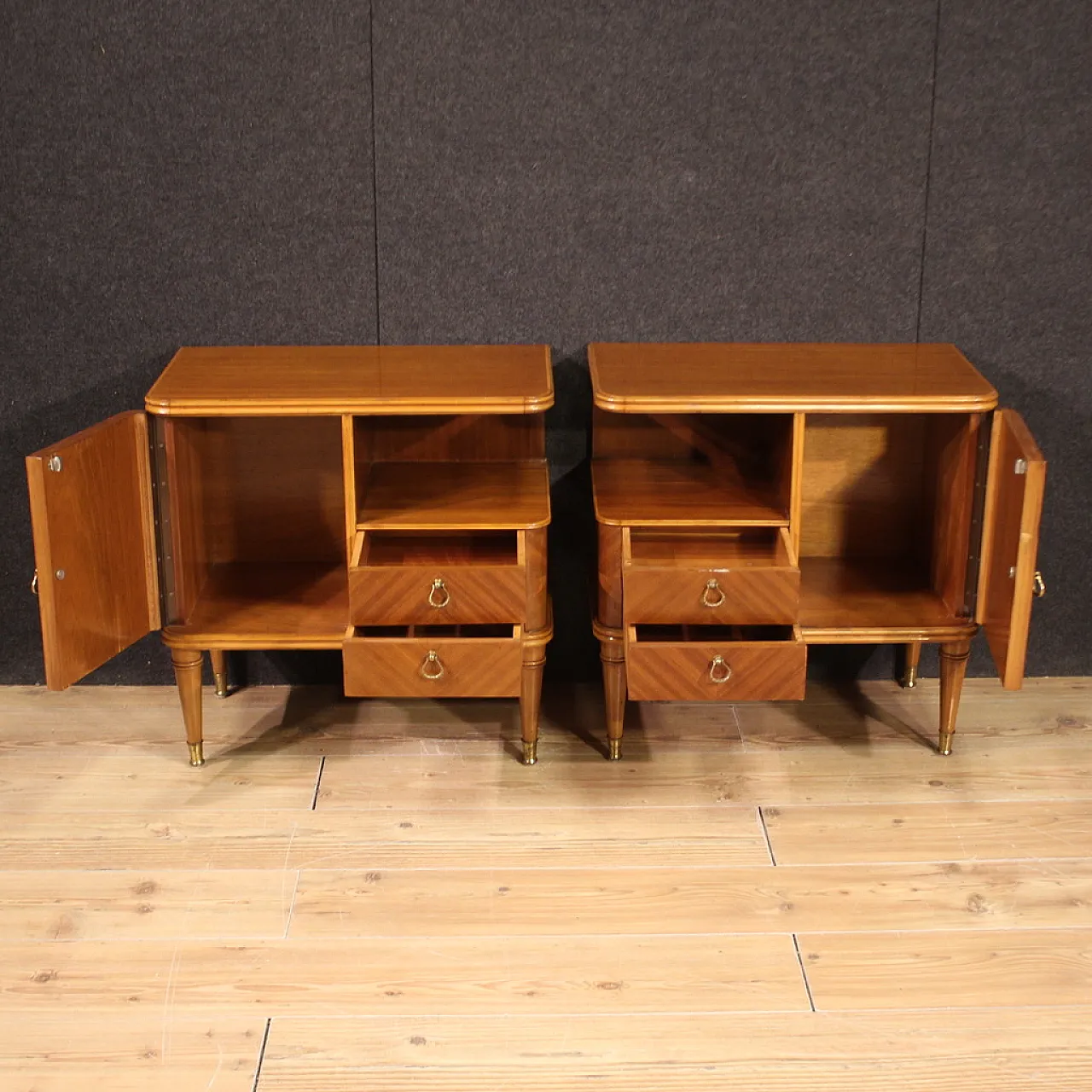 Pair of Italian designer bedside tables, 20th century 8