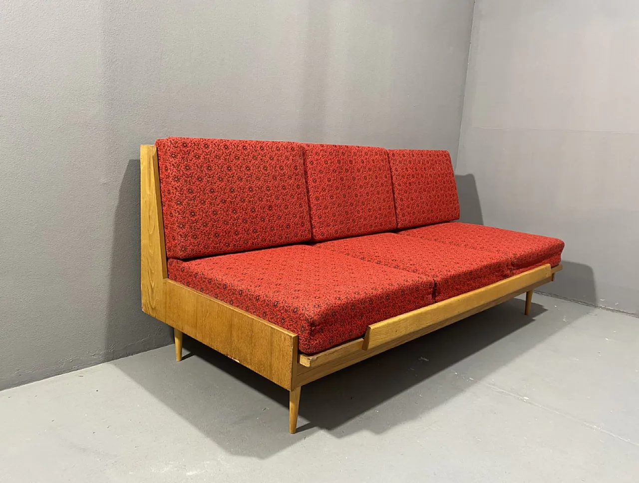 Drevotvar beech folding sofa bed, 1970s 3