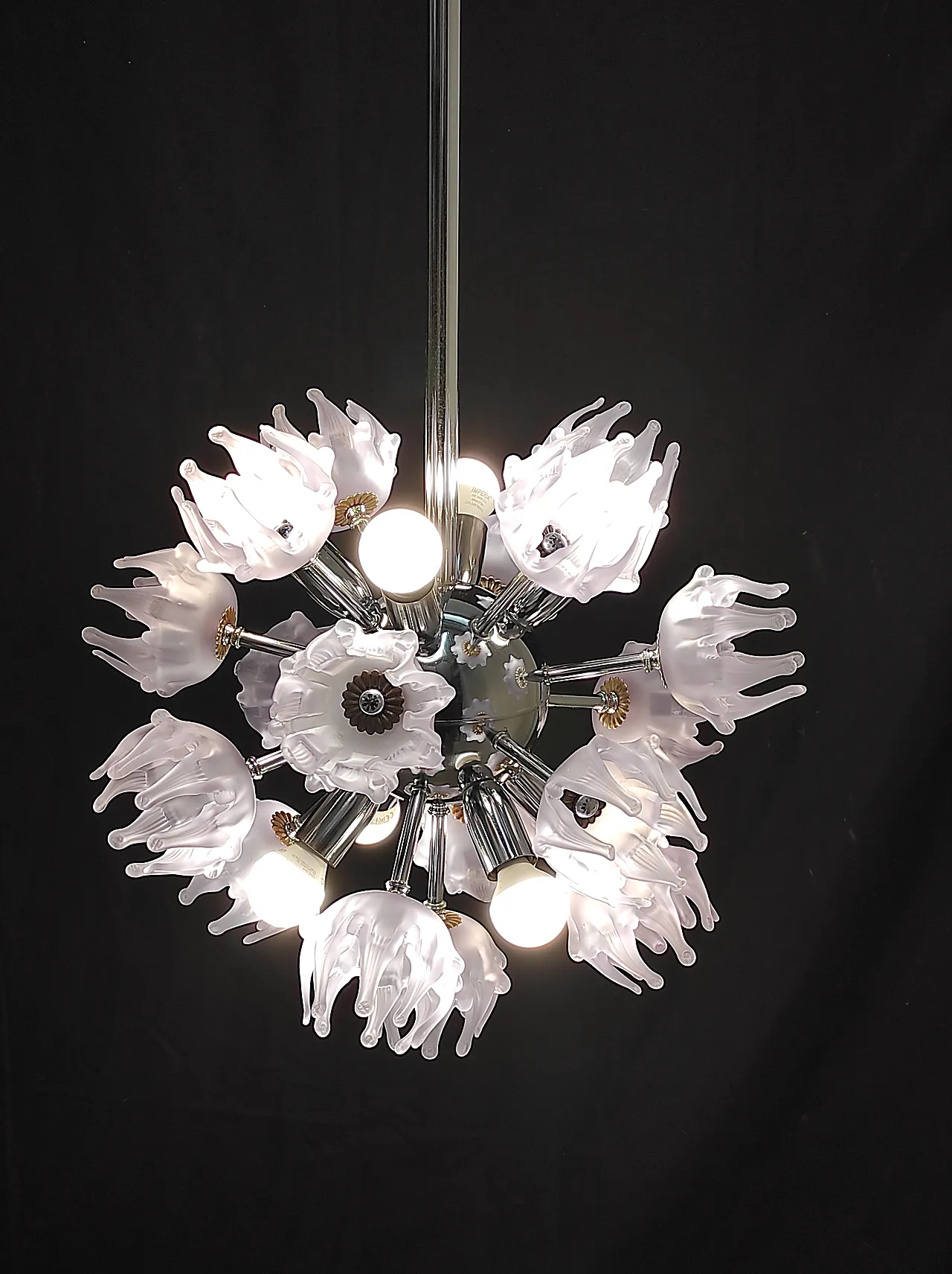 Suspension chandelier in chromed steel and Murano glass, 1970s 7