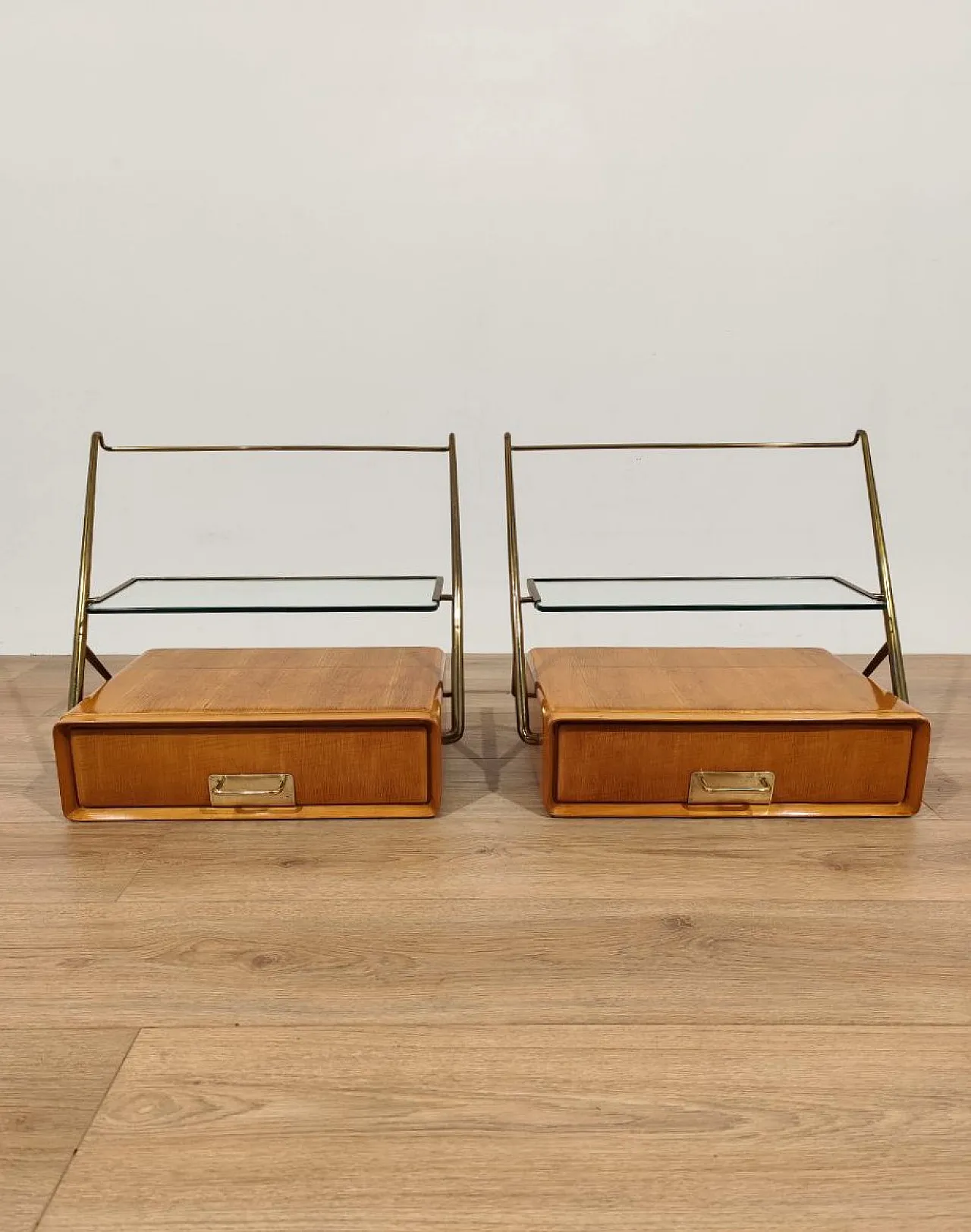 Pair of bedside tables designed by Silvio Cavatorta, 50s 3