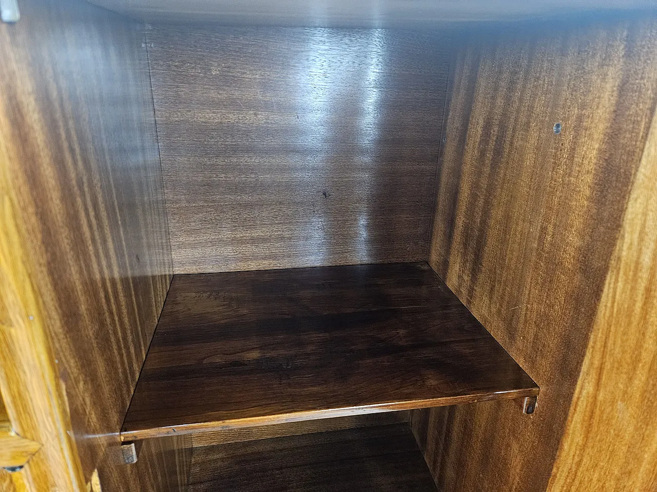 Art Decò sideboard in walnut-stained beech, 1950s 17