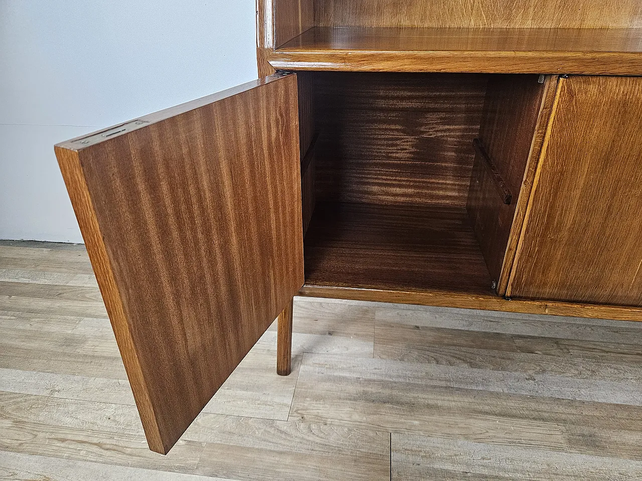 Art Decò sideboard in walnut-stained beech, 1950s 24