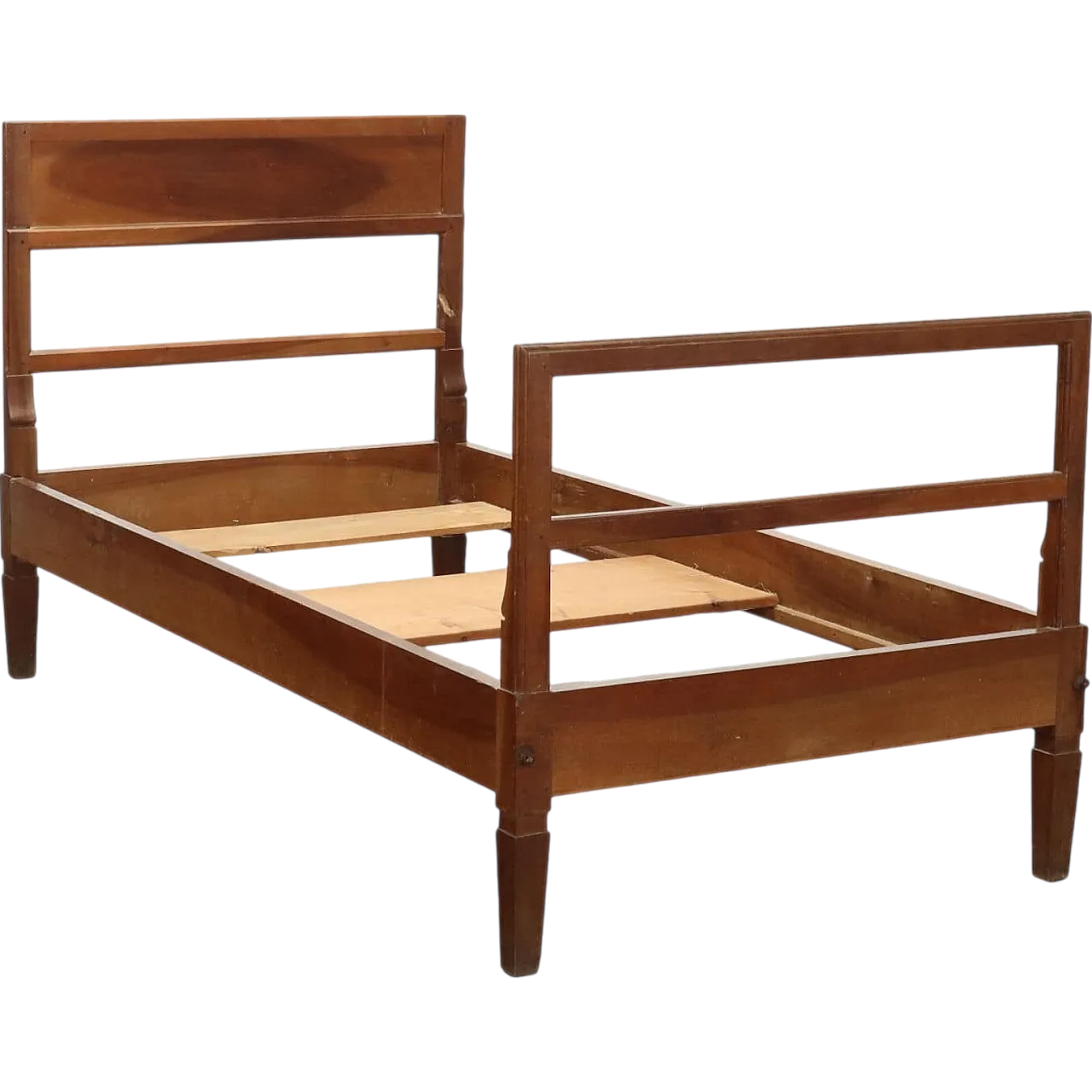 Direttorio bed in walnut, early 19th century 9