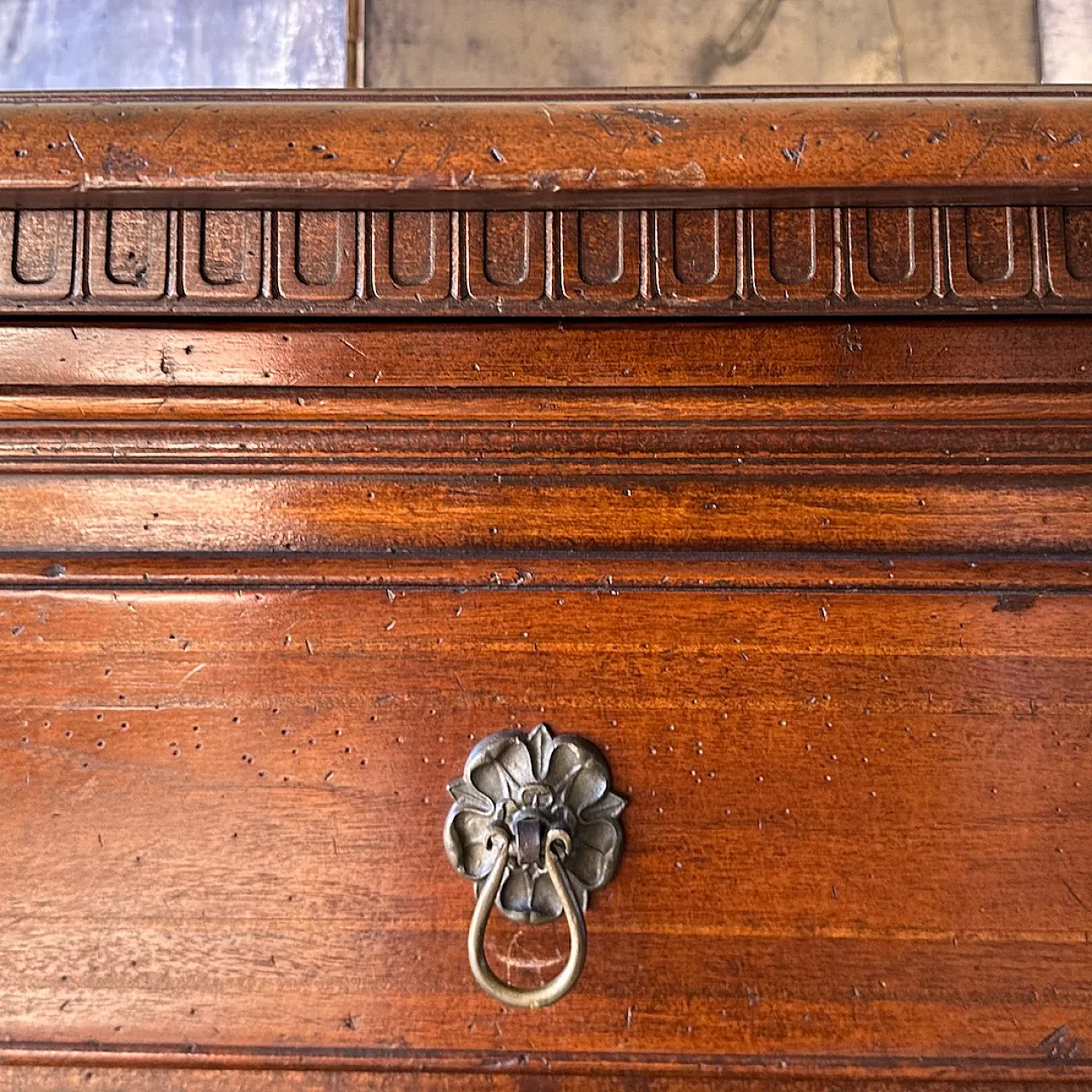 Large sideboard in walnut, '900 3