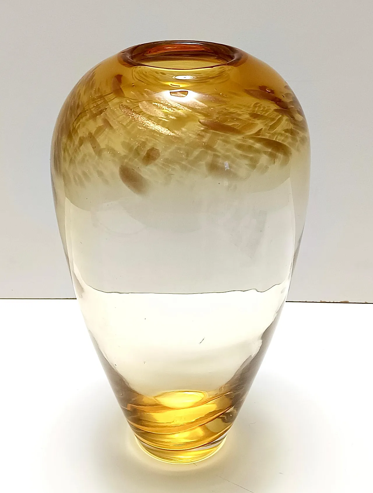 Murano glass vase in Fratelli Toso style with aventurine, 60s 4