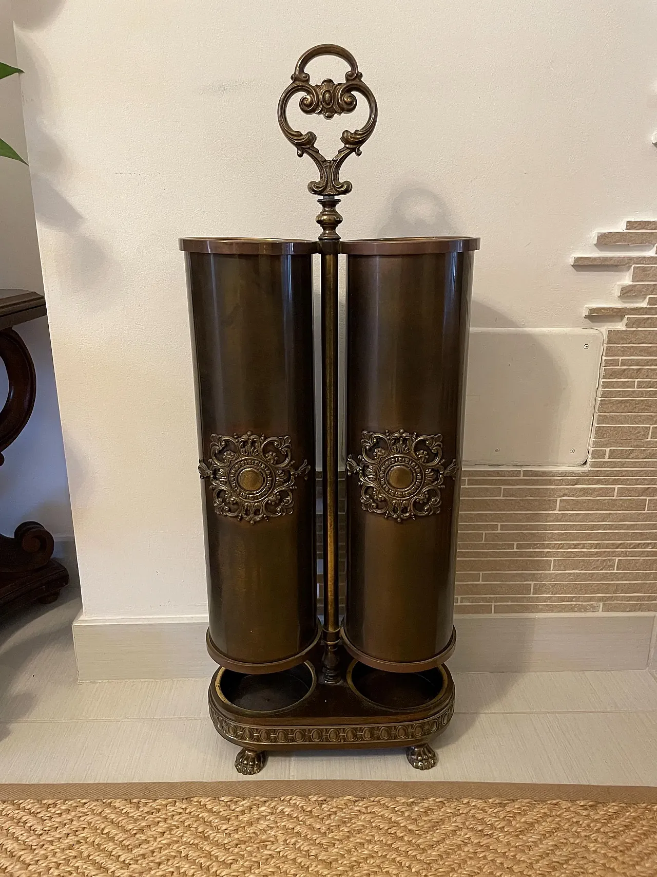 Umbrella holder brass umbrella stand, early 20th century 2