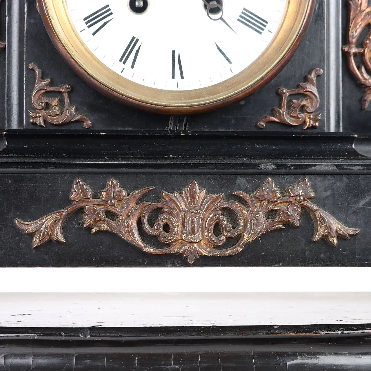 Wooden countertop clock with bronze applications, 19th century 7